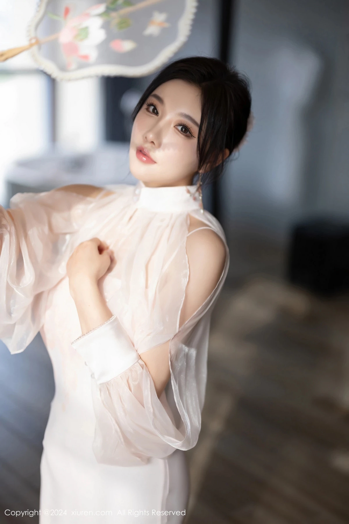 [[XiuRen秀人网]秀人网]No.8294_女神杨晨晨Yome浅粉色情趣内衣配浅粉丝袜秀完美身材诱惑写真80P