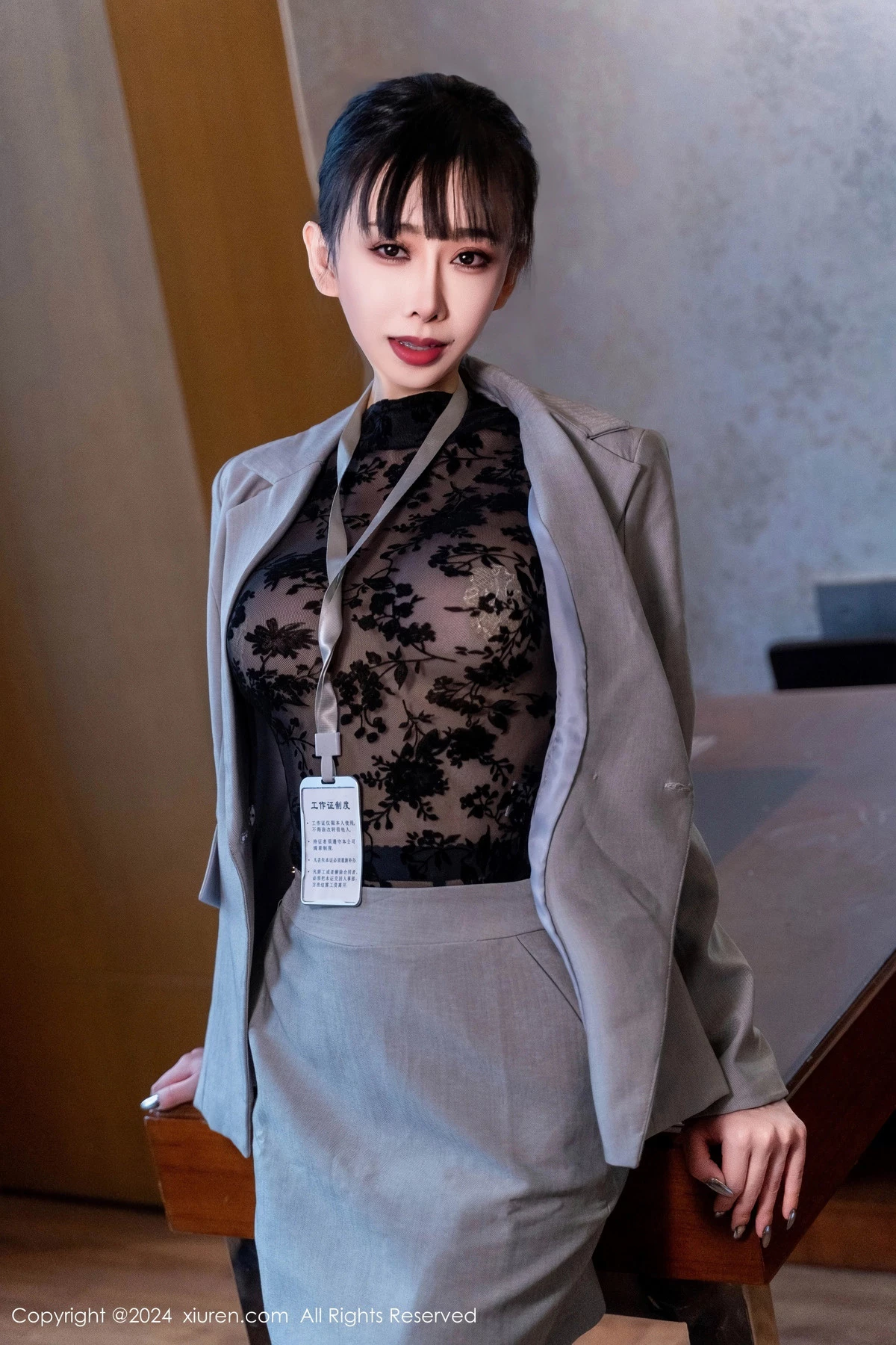 [[XiuRen秀人网]秀人网]No.8290_模特宝宝甜办公室OL制服露黑色缕空连体衣配超薄黑丝诱惑写真69P