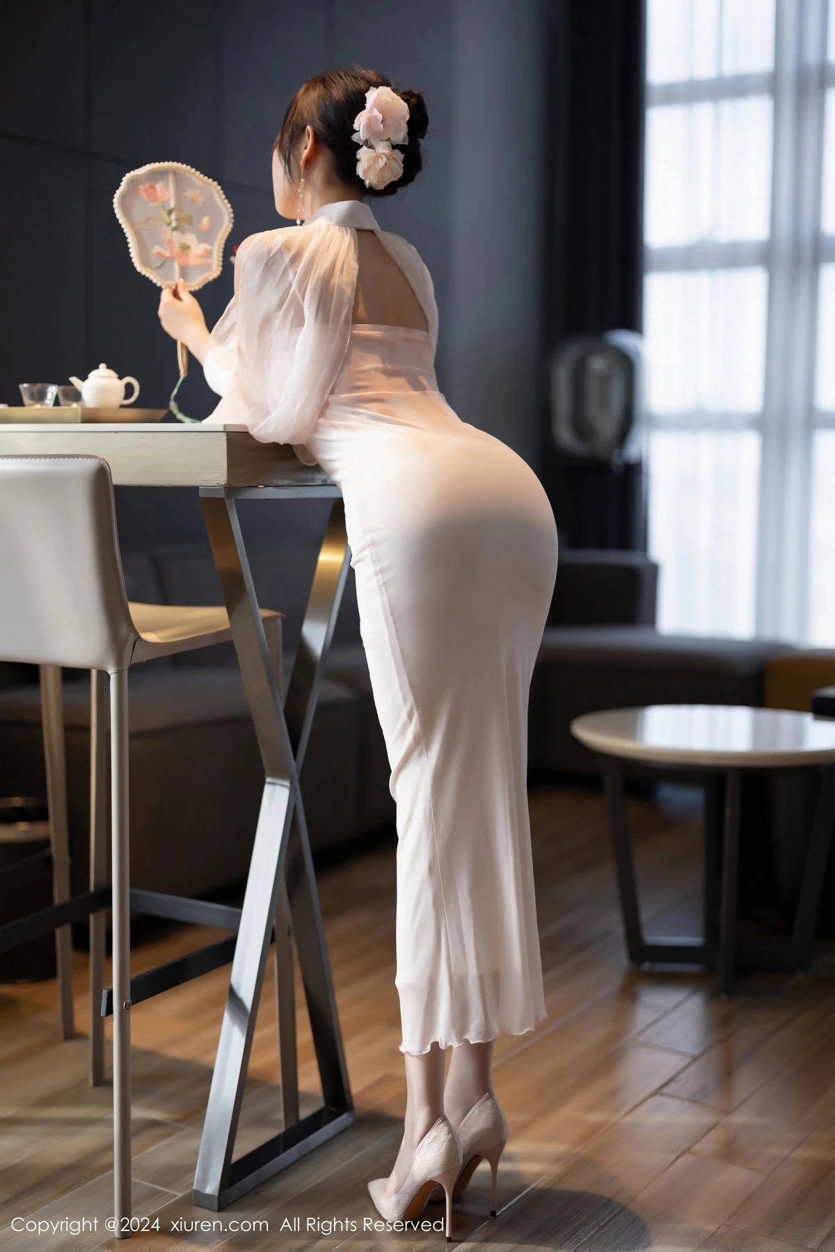 [[XiuRen秀人网]秀人网]No.8294_女神杨晨晨Yome浅粉色情趣内衣配浅粉丝袜秀完美身材诱惑写真80P