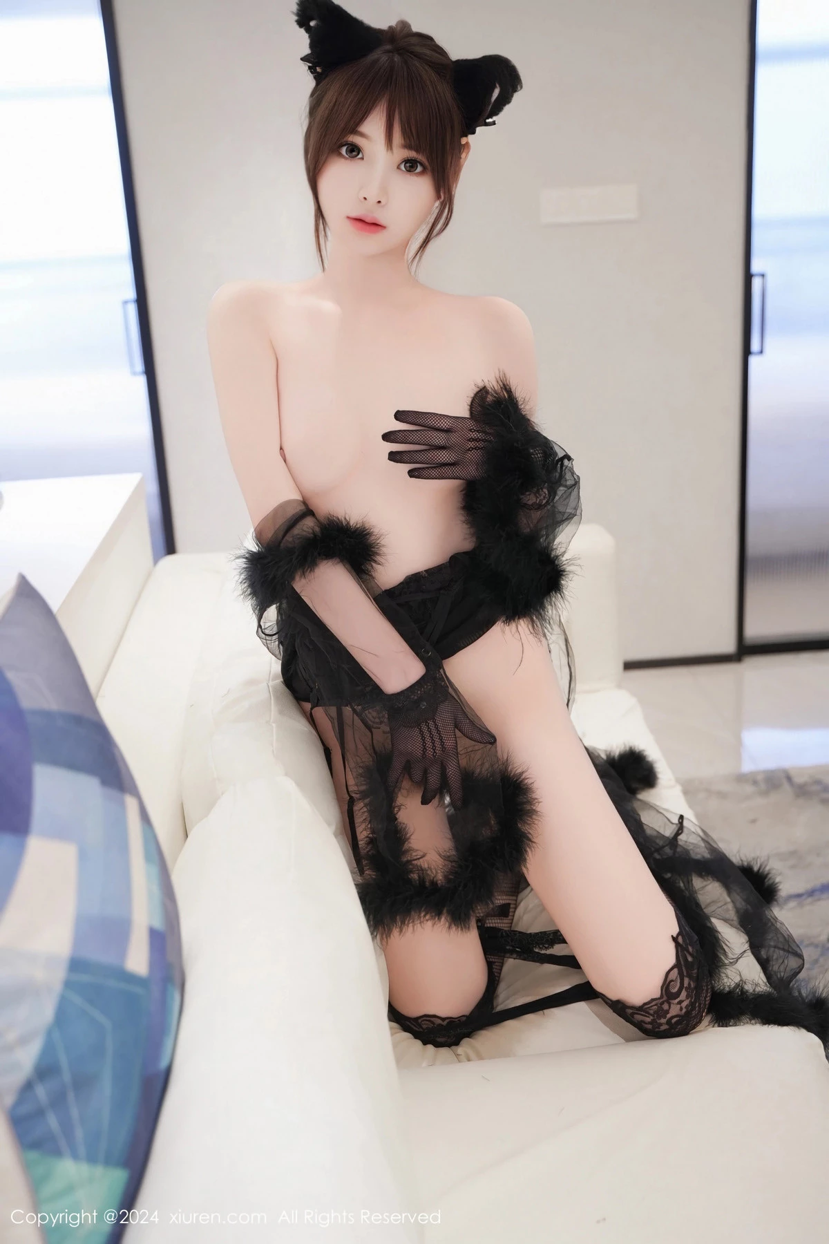 [[XiuRen秀人网]秀人网]No.8297_模特梦灵儿Mini性感黑色轻透薄纱蕾丝内衣配黑丝吊袜极致魅惑写真69P