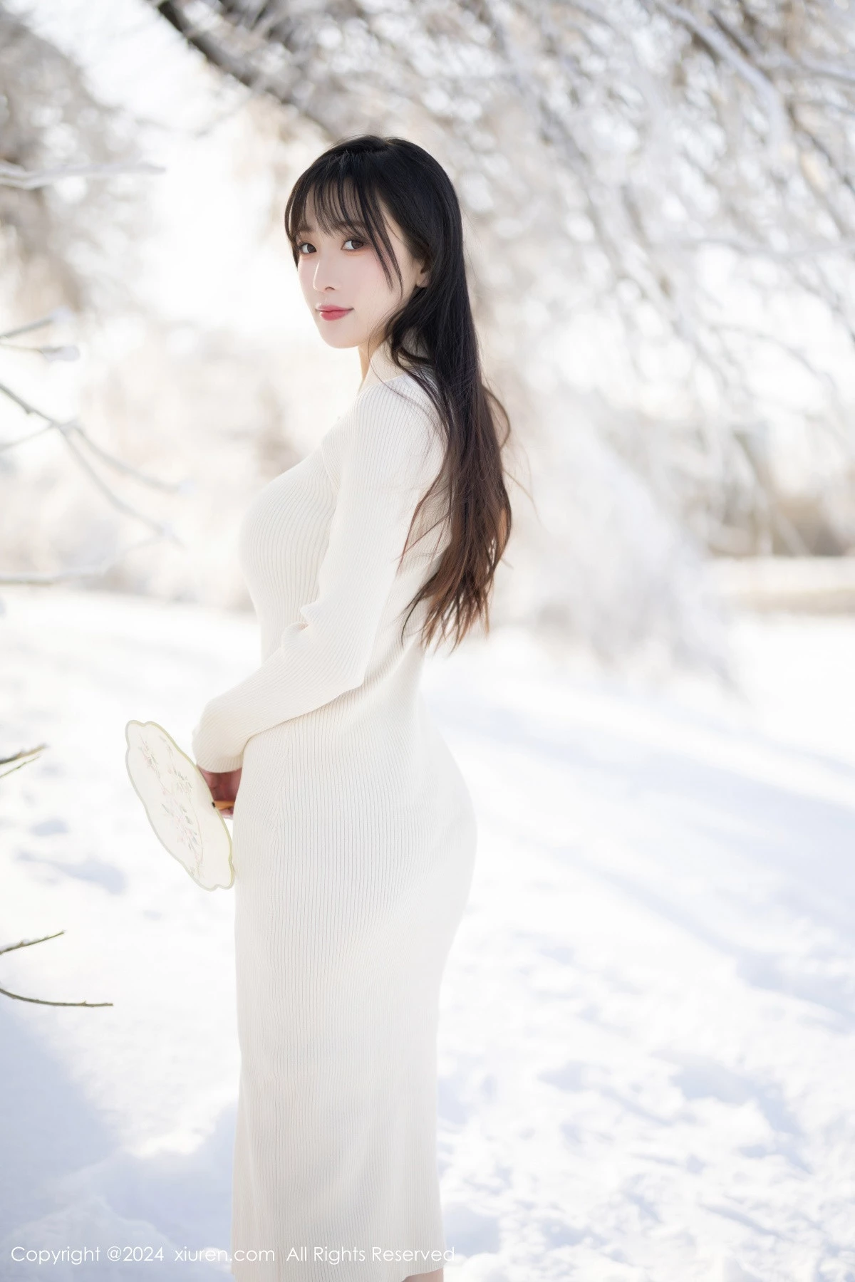 [[XiuRen秀人网]秀人网]No.8307_模特林星阑性感白色连衣长裙露白色吊带内衣秀曼妙身姿诱惑写真82P