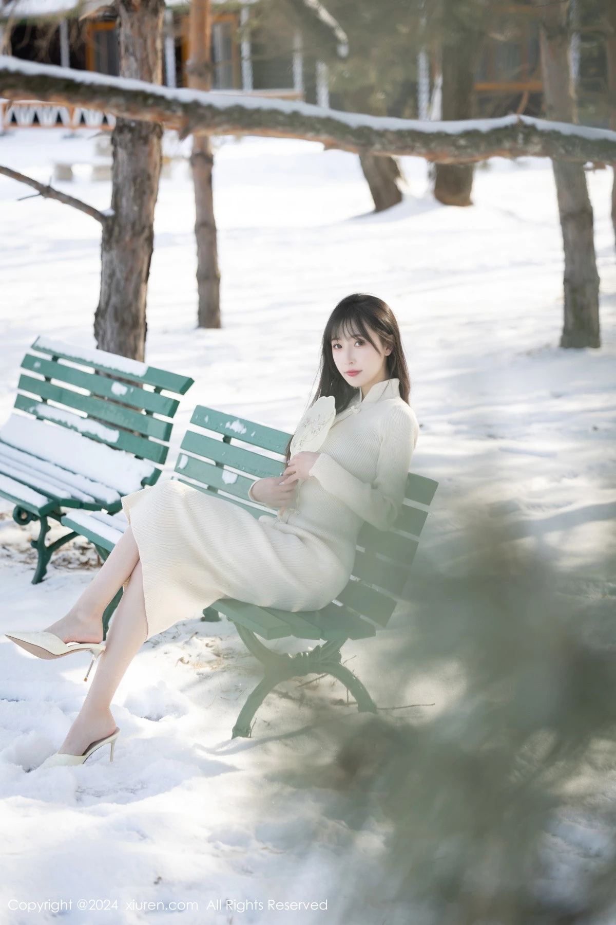 [[XiuRen秀人网]秀人网]No.8307_模特林星阑性感白色连衣长裙露白色吊带内衣秀曼妙身姿诱惑写真82P