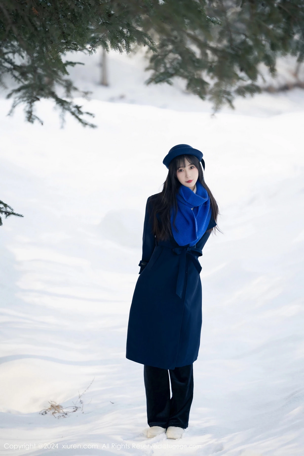 [[XiuRen秀人网]秀人网]No.8325_模特林星阑雪地场景+性感黑色蕾丝情趣内衣配黑丝吊袜诱惑写真88P