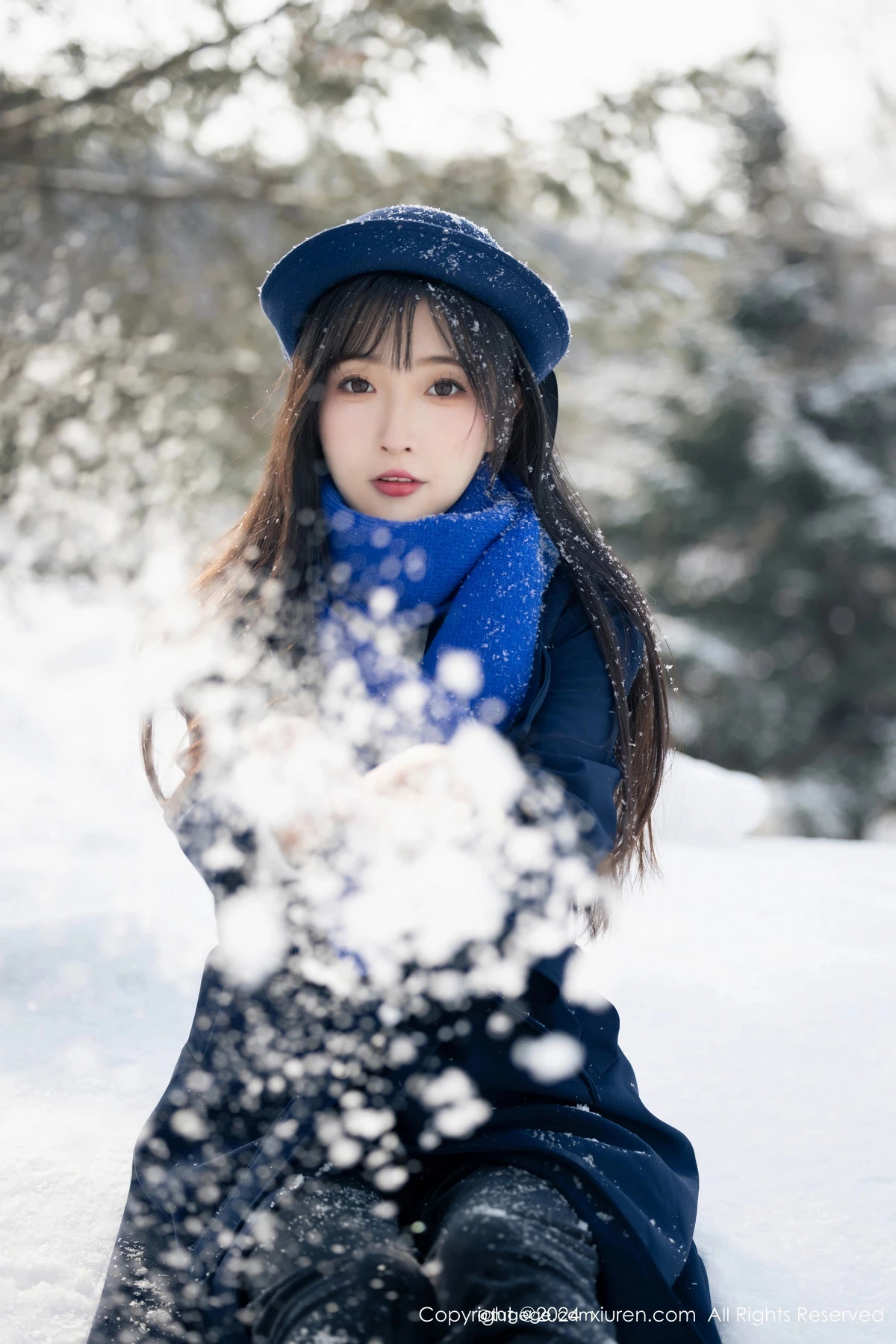 [[XiuRen秀人网]秀人网]No.8325_模特林星阑雪地场景+性感黑色蕾丝情趣内衣配黑丝吊袜诱惑写真88P