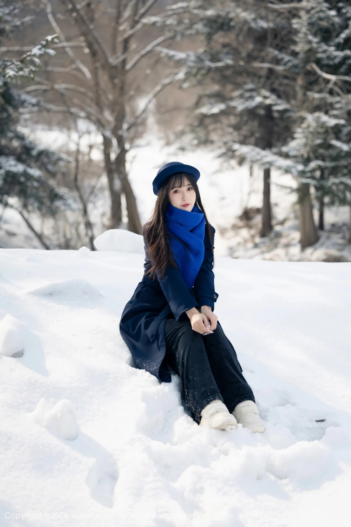 [[XiuRen秀人网]秀人网]No.8325_模特林星阑雪地场景+性感黑色蕾丝情趣内衣配黑丝吊袜诱惑写真88P