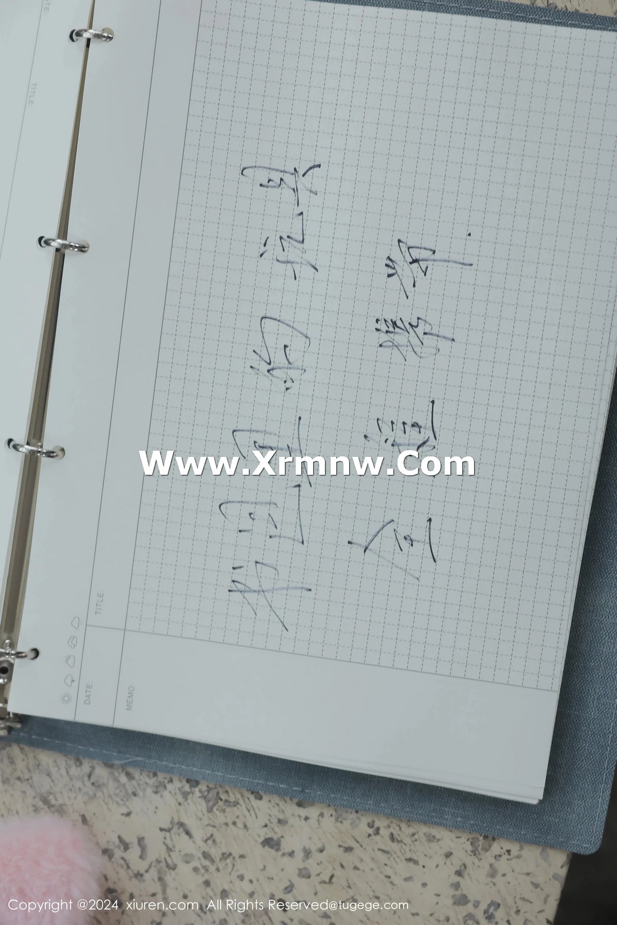 [[XiuRen秀人网]秀人网]No.8335_模特小薯条nienie户外性感学生运动装露超薄肉丝撩人诱惑写真88P