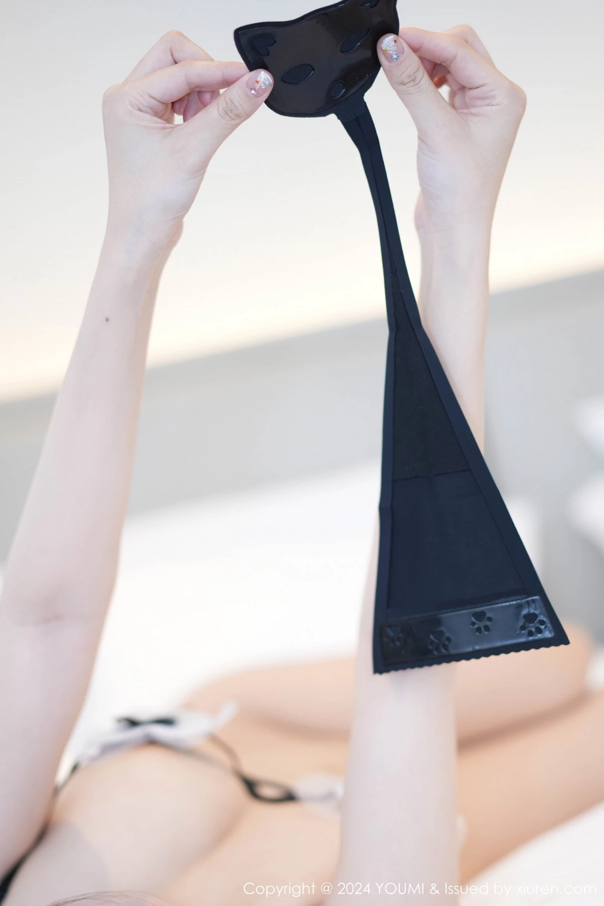 [YouMi尤蜜荟]Vol.1047_女神王雨纯性感黑色情趣内衣配黑色百褶裙秀曼妙身材诱惑写真81P