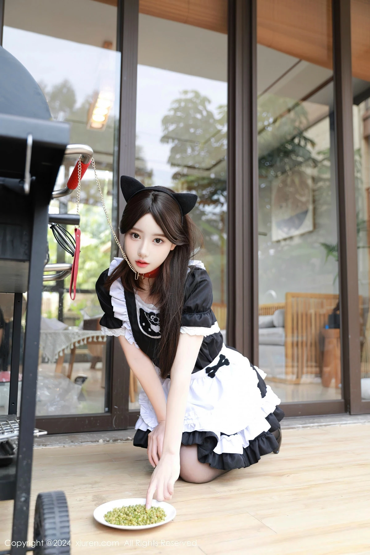 [[XiuRen秀人网]秀人网]No.8351_模特桃妖夭性感黑色女仆服饰配超薄无内黑丝秀娇美身段诱惑写真89P