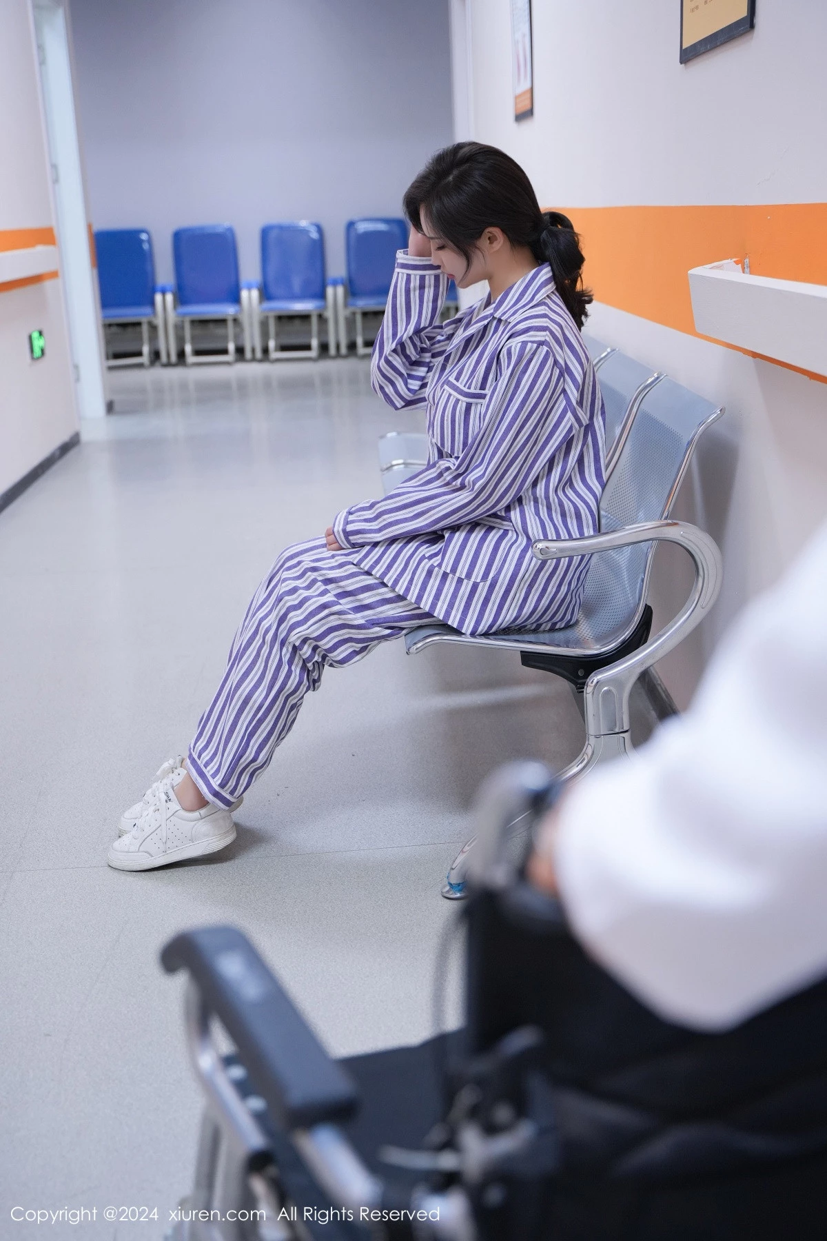 [[XiuRen秀人网]秀人网]No.8346_女神Carol周妍希X角色扮演患者服配开档肉丝秀丰满身材诱惑写真72P