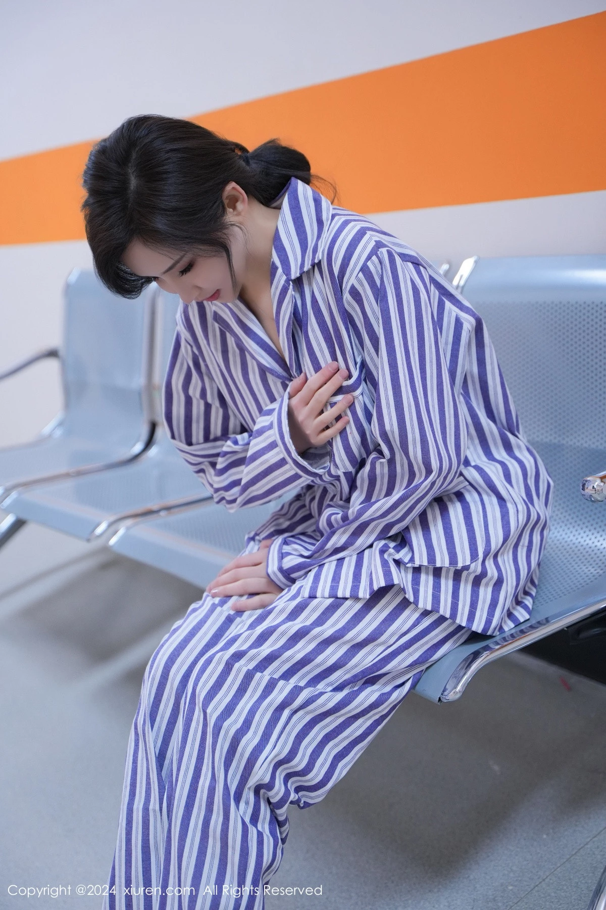 [[XiuRen秀人网]秀人网]No.8346_女神Carol周妍希X角色扮演患者服配开档肉丝秀丰满身材诱惑写真72P