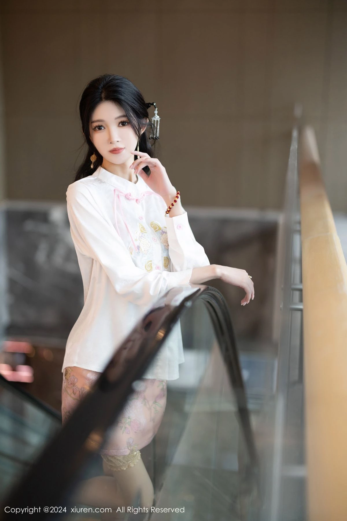 [[XiuRen秀人网]秀人网]No.8347_模特程程程私房性感紫色内衣配诱人丝袜秀曼妙身姿迷人诱惑写真85P