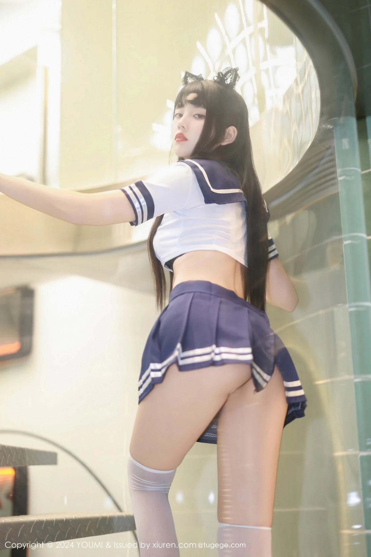 [YouMi尤蜜荟]Vol.1048_模特赵可欣baby性感超短JK制服配白色丝袜秀曼妙身姿完美写真51P