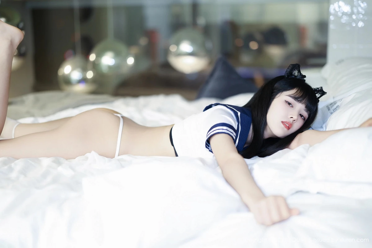 [YouMi尤蜜荟]Vol.1048_模特赵可欣baby性感超短JK制服配白色丝袜秀曼妙身姿完美写真51P