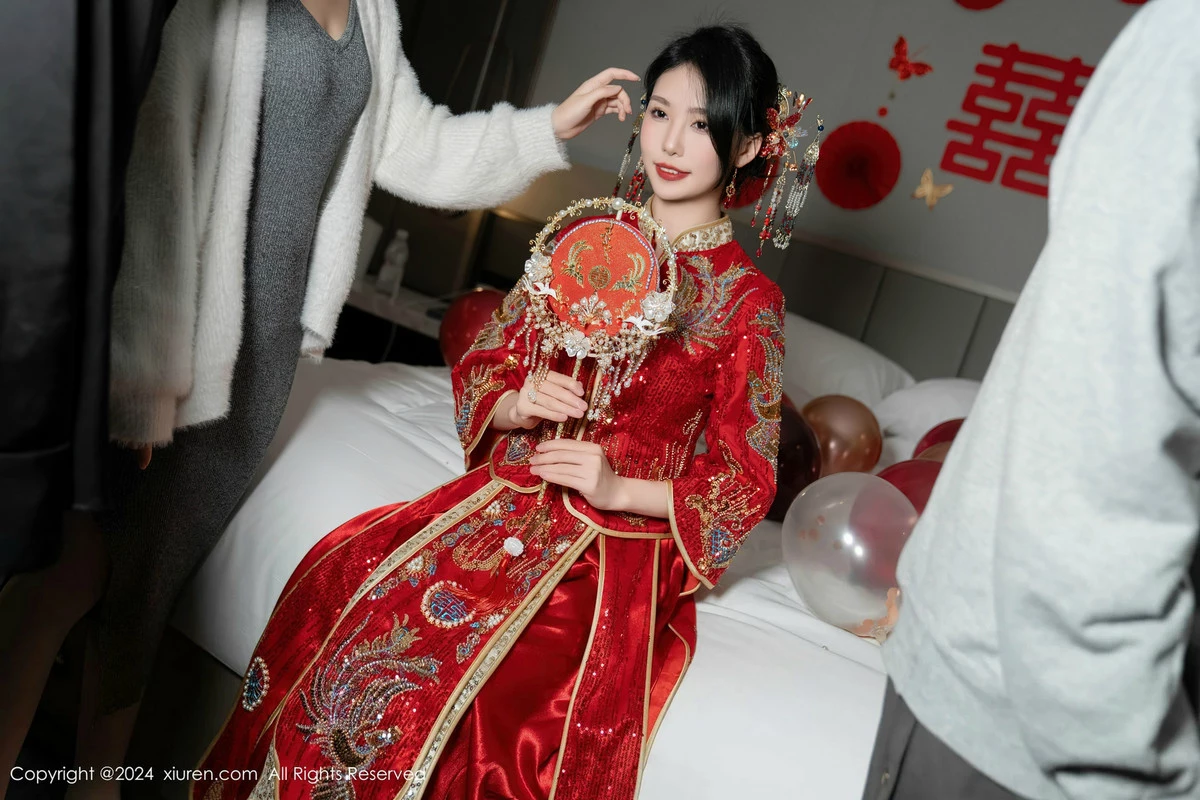 [[XiuRen秀人网]秀人网]No.8376_模特利世性感红色新娘妆露红色内衣配超薄闪亮肉丝完美诱惑写真95P