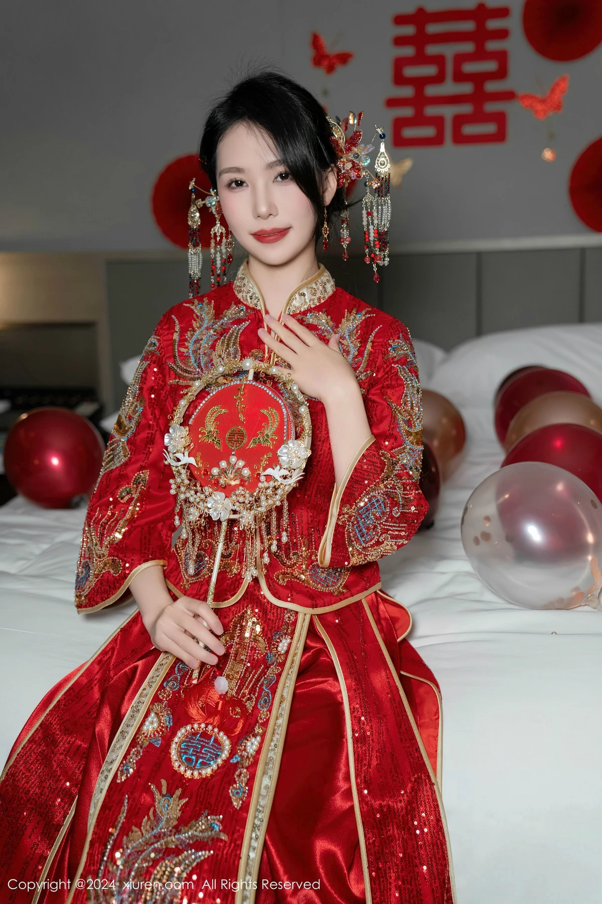 [[XiuRen秀人网]秀人网]No.8376_模特利世性感红色新娘妆露红色内衣配超薄闪亮肉丝完美诱惑写真95P