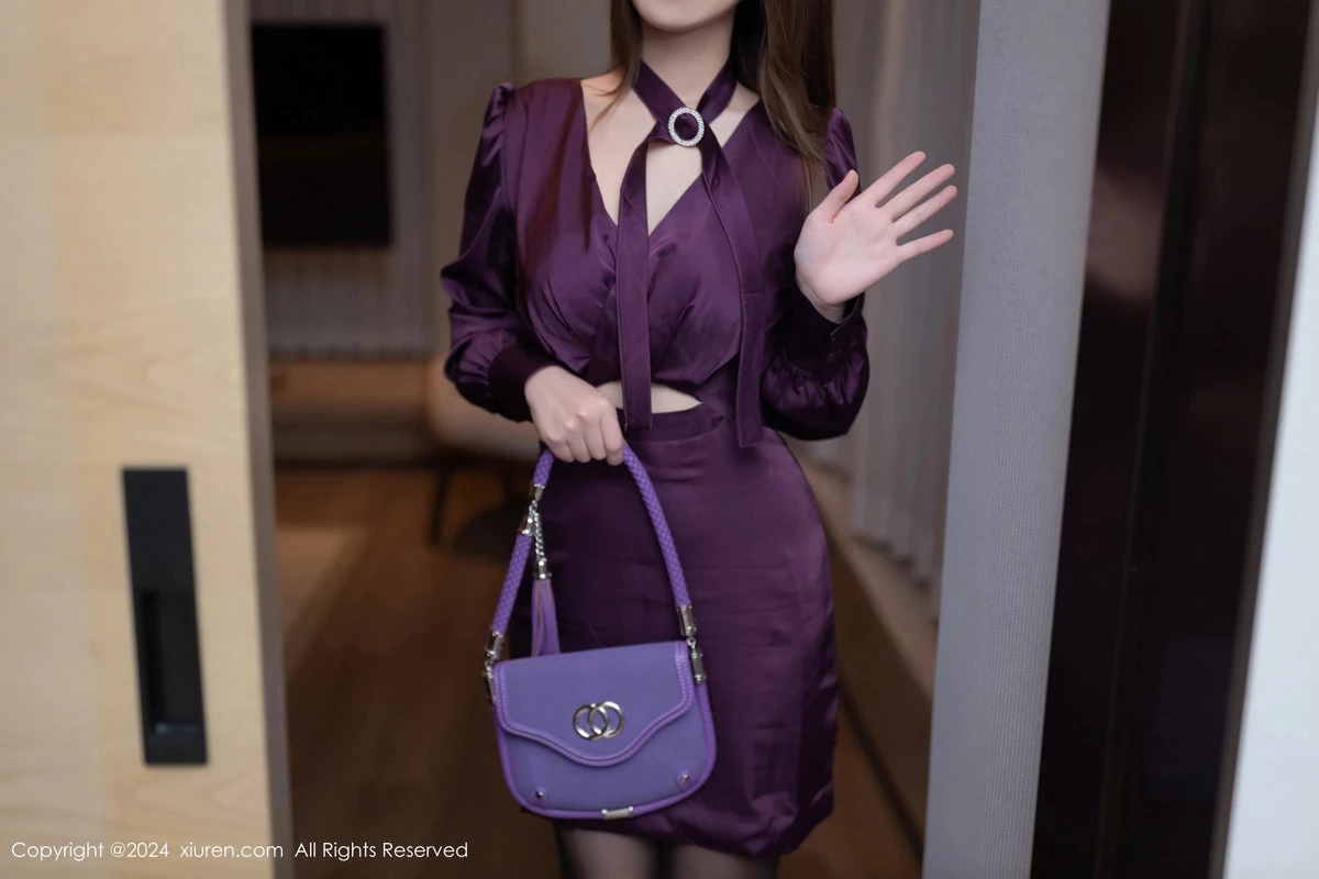 [[XiuRen秀人网]秀人网]No.8264_模特杏子Yada性感紫色服饰露紫灰蕾丝内衣秀曼妙身姿诱惑写真87P