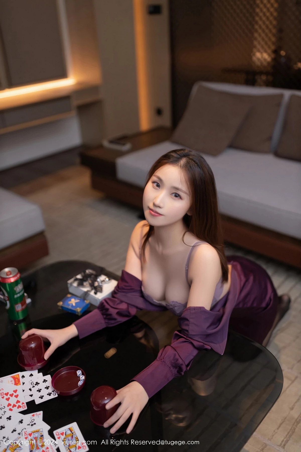 [[XiuRen秀人网]秀人网]No.8264_模特杏子Yada性感紫色服饰露紫灰蕾丝内衣秀曼妙身姿诱惑写真87P