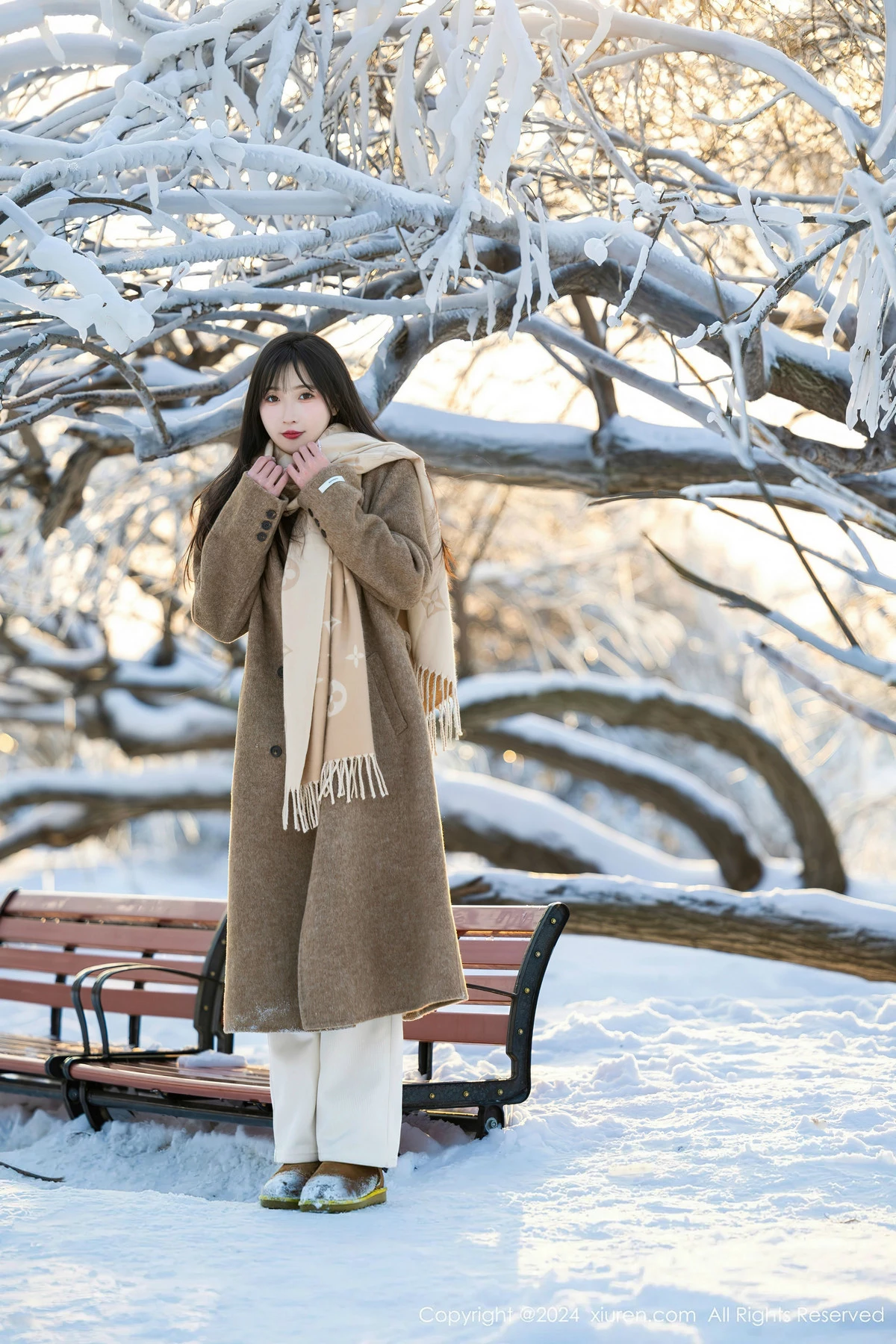 [[XiuRen秀人网]秀人网]No.8409_模特林星阑猫女郎装扮性感银白色连体衣秀曼妙身姿迷人诱惑写真81P