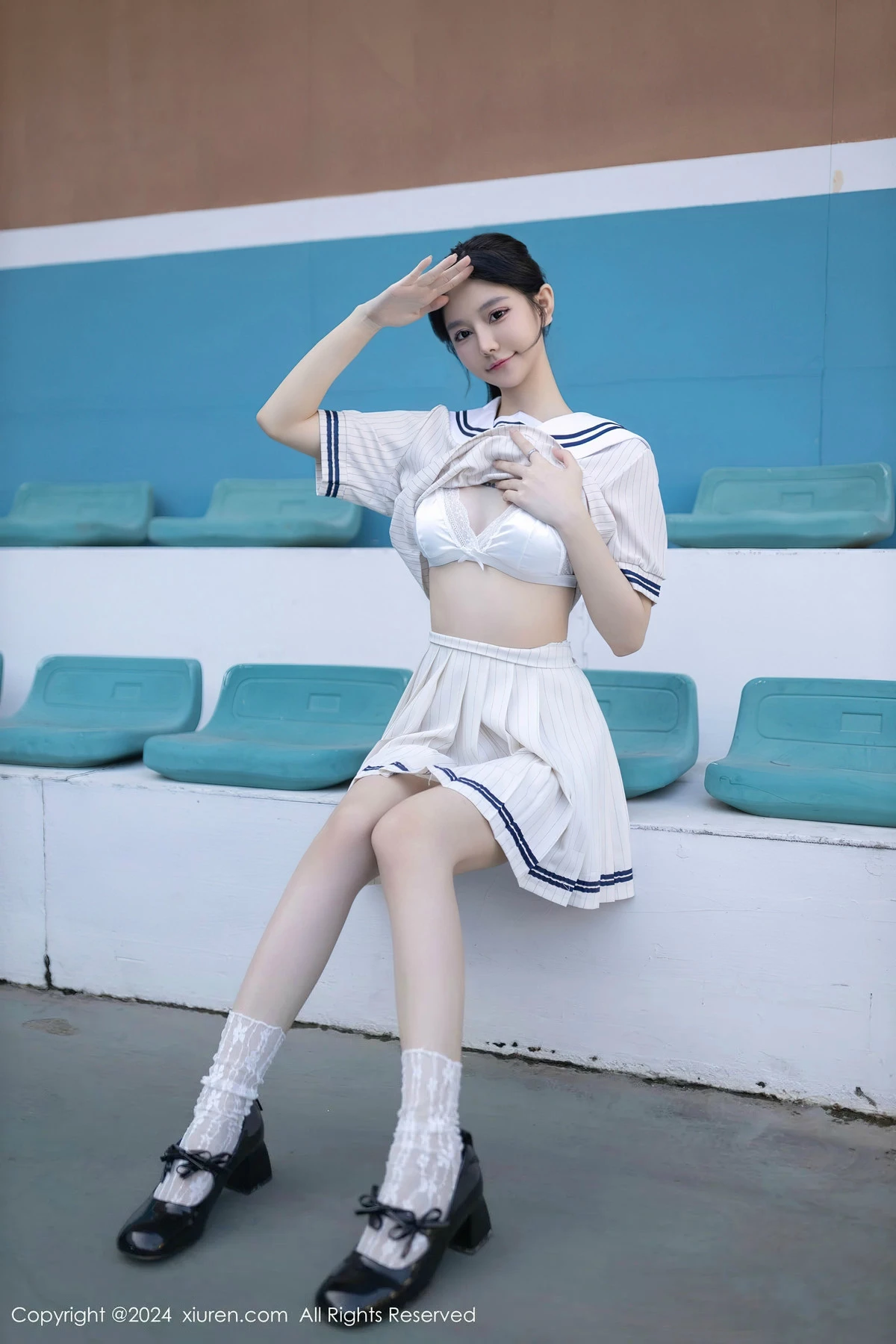 [[XiuRen秀人网]秀人网]No.8280_模特幼幼性感白色学生短裙制服露白色内衣秀完美身材诱惑写真80P