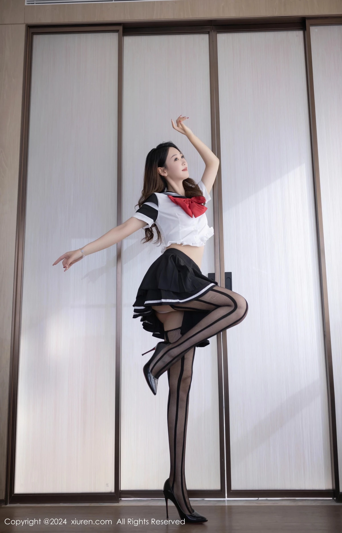 [[XiuRen秀人网]秀人网]No.8287_模特唐安琪私房性感白色内衣配黑丝吊袜秀曼妙身姿惹火诱惑写真80P