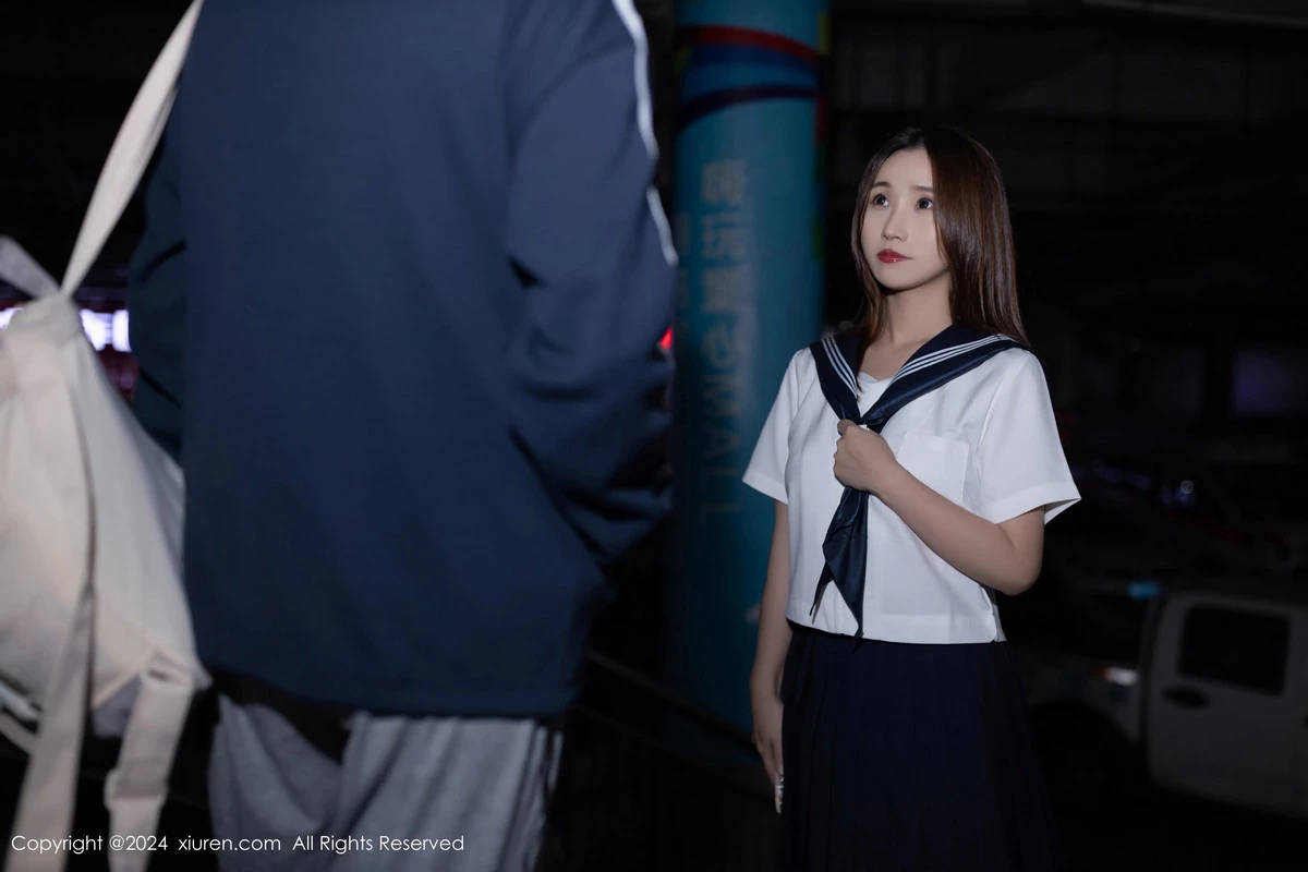 [[XiuRen秀人网]秀人网]No.8443_模特杏子Yada天台捆绑主题性感白色制服秀曼妙身姿迷人写真78P