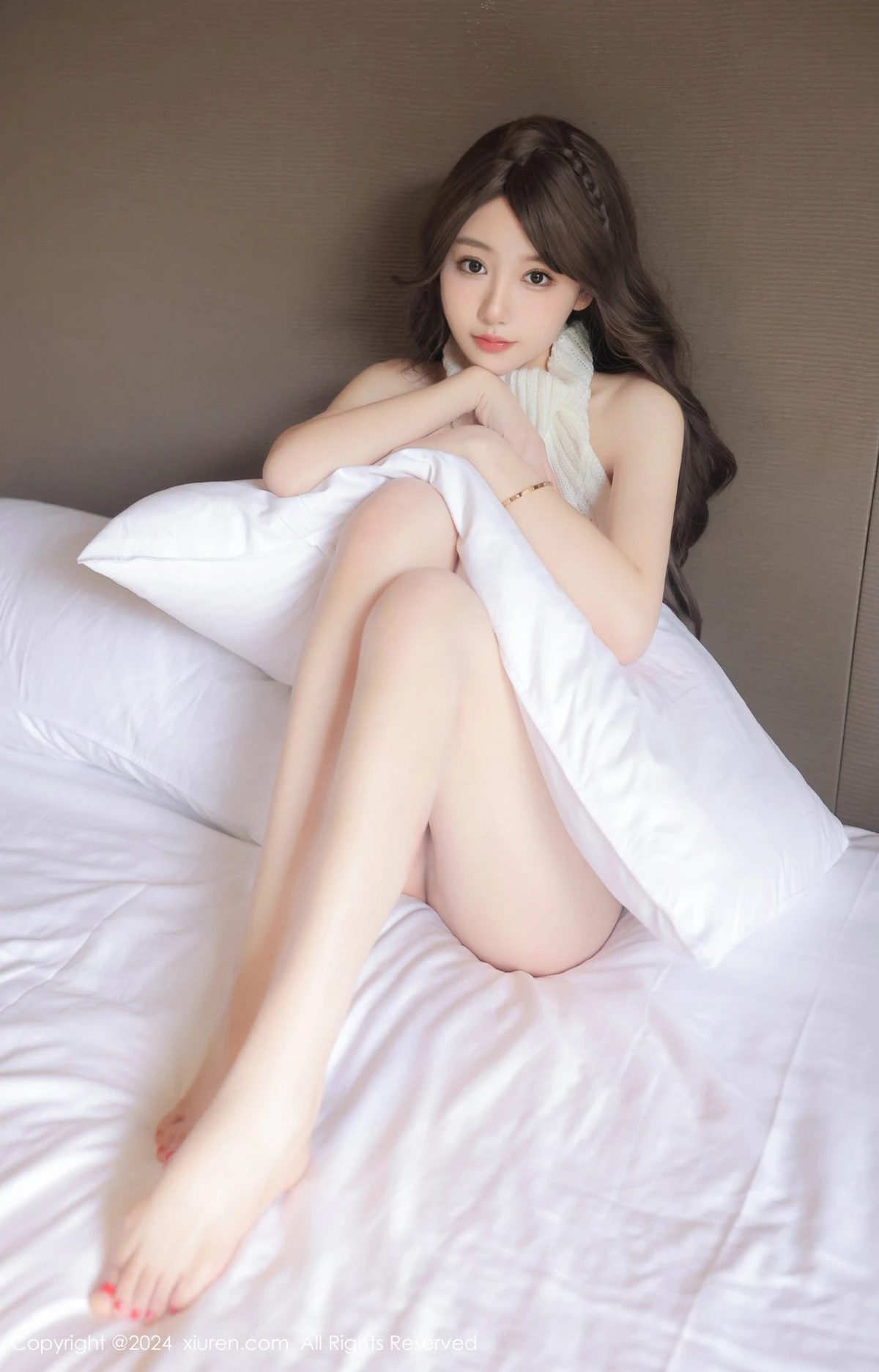 [[XiuRen秀人网]秀人网]No.8459_模特桃妖夭私房性感白色针织毛衣半脱秀曼妙身姿惹火诱惑写真87P