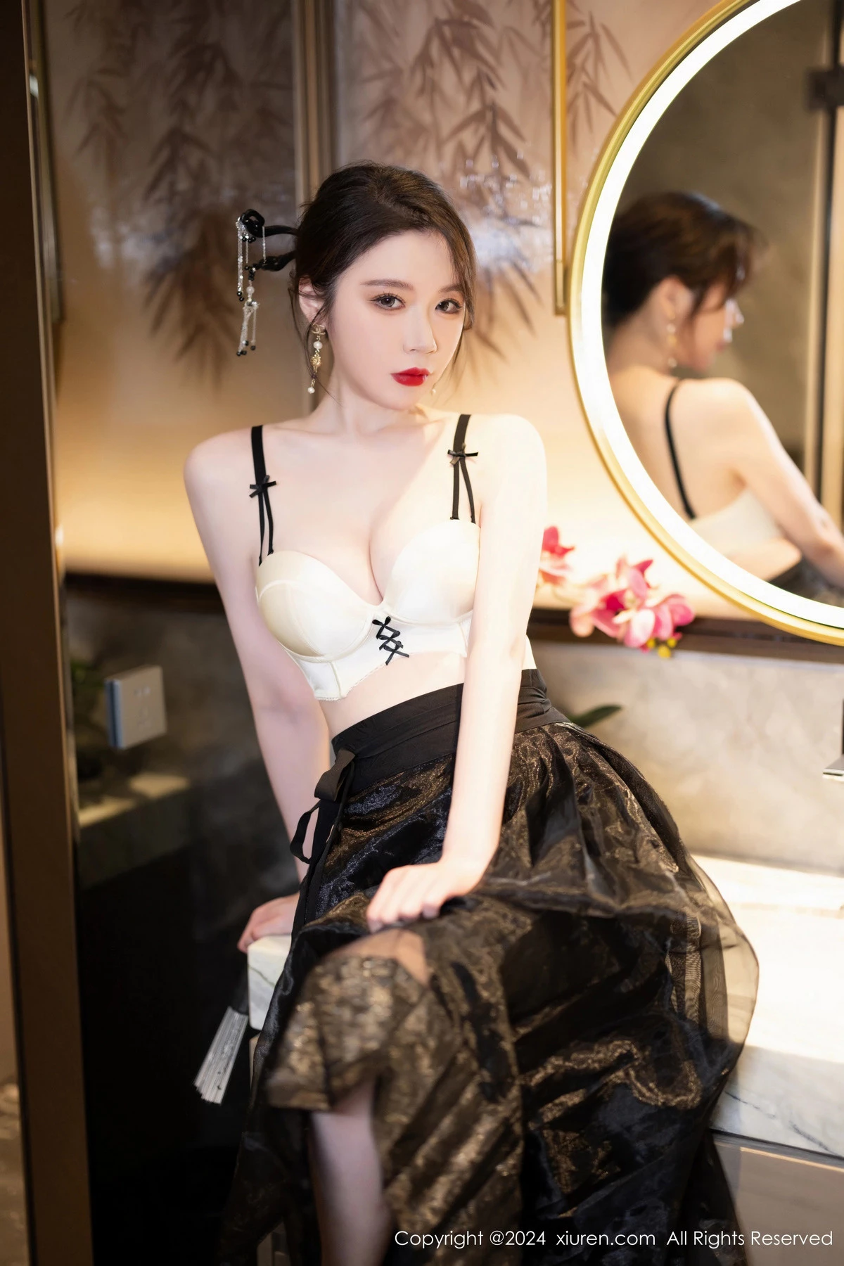 [[XiuRen秀人网]秀人网]No.8465_模特梦心玥性感黑色长裙露浅黄色内衣秀高挑曼妙身姿诱惑写真82P