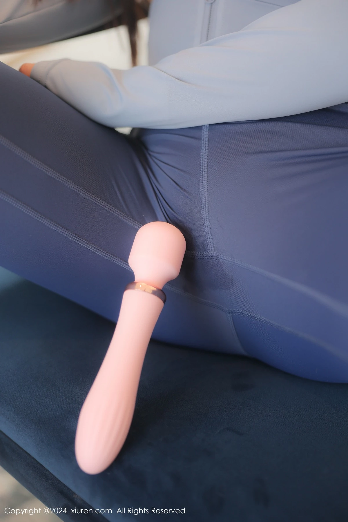 [[XiuRen秀人网]秀人网]No.8461_模特王雅姗是我性感浅蓝色瑜伽服饰紧身秀完美身材迷人诱惑写真80P