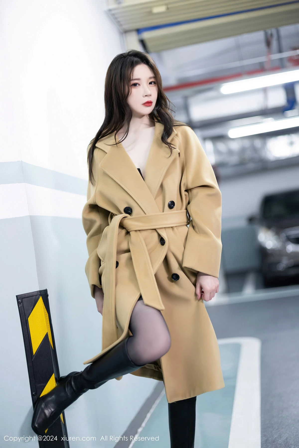 [[XiuRen秀人网]秀人网]No.8414_模特梦心玥私房性感黑色内衣配黑丝吊袜秀高挑曼妙身姿诱惑写真80P