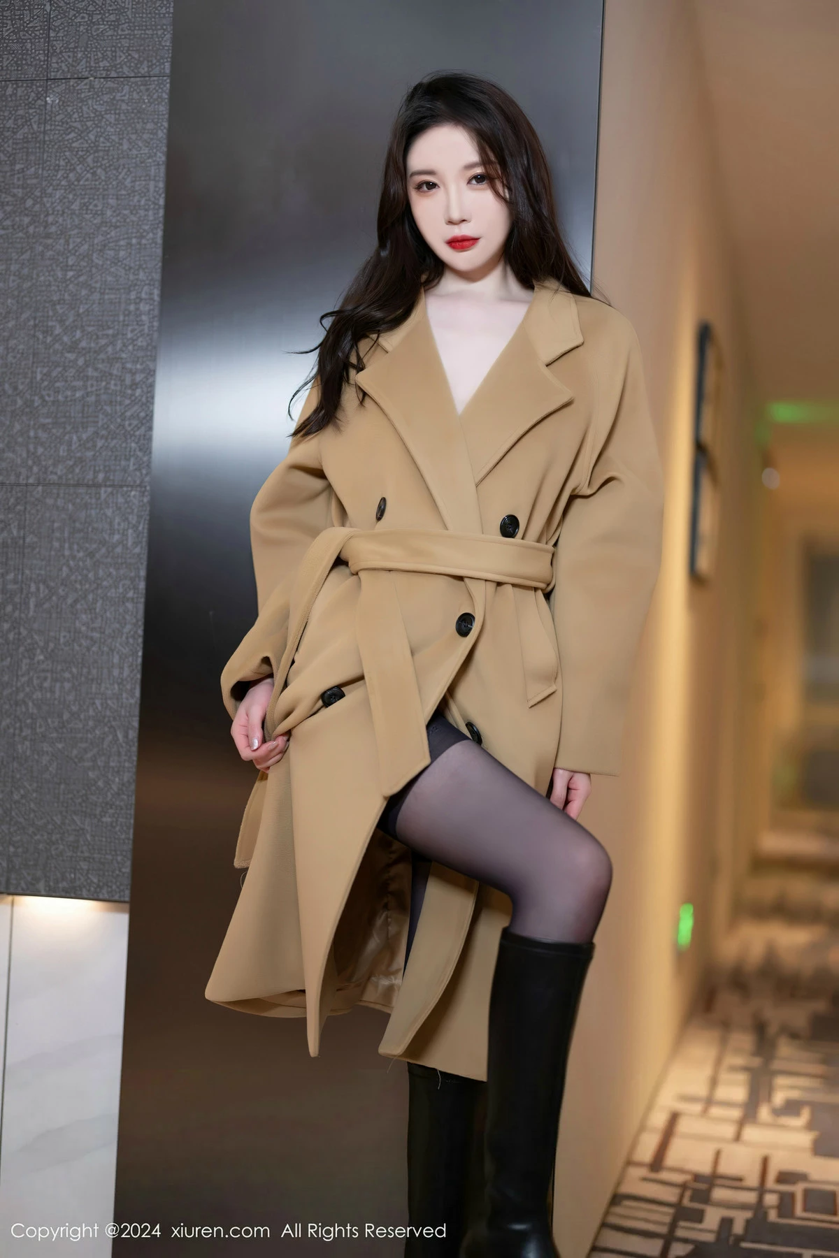 [[XiuRen秀人网]秀人网]No.8414_模特梦心玥私房性感黑色内衣配黑丝吊袜秀高挑曼妙身姿诱惑写真80P