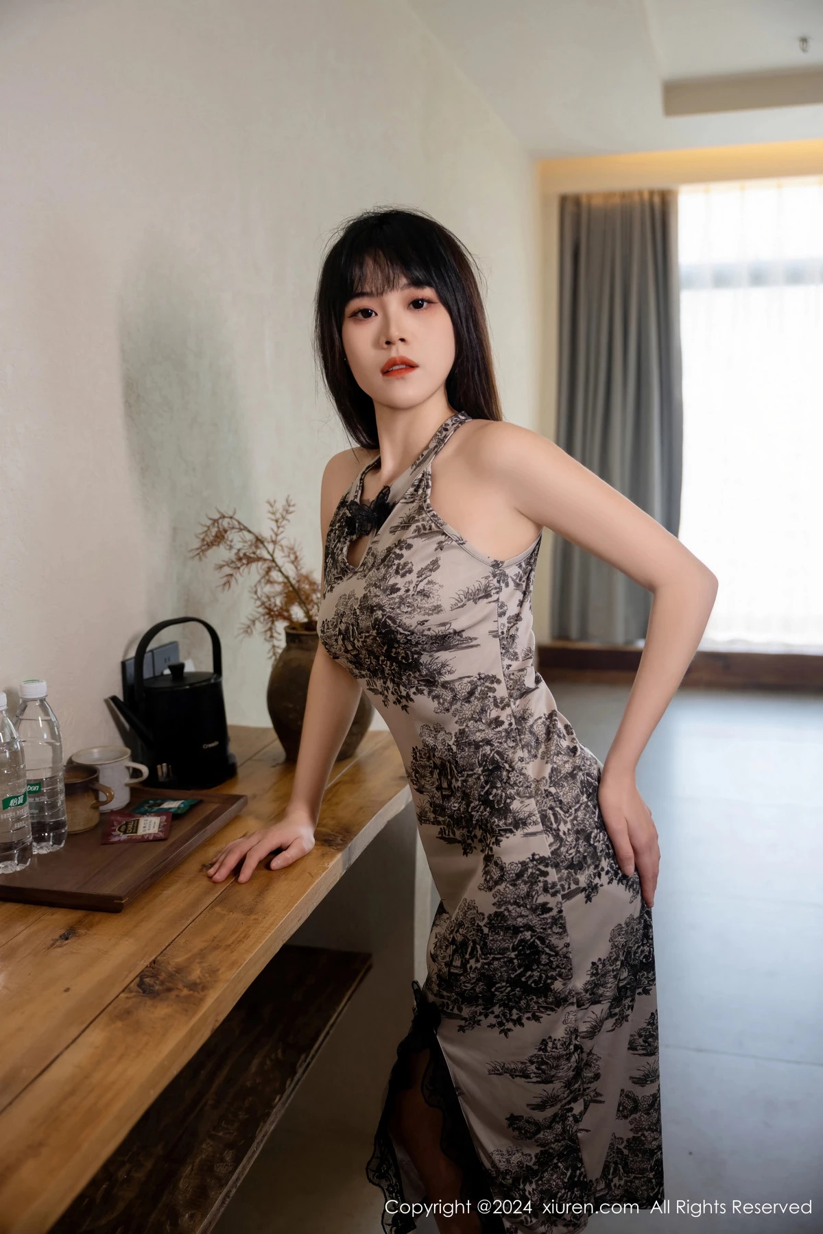 [[XiuRen秀人网]秀人网]No.8434_模特唐安诺性感带图案连衣短裙露黑色内衣秀曼妙身姿诱惑写真59P