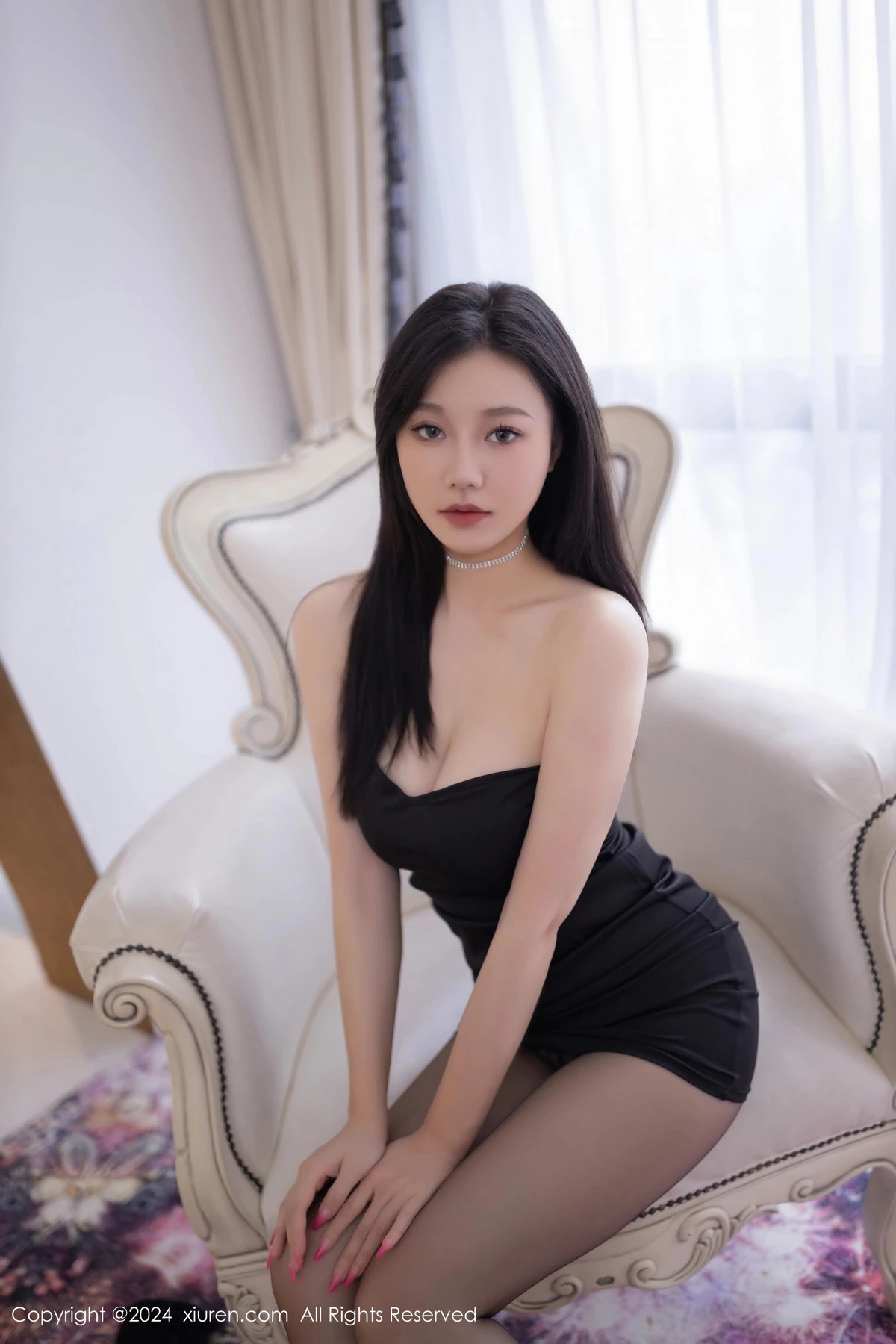 [[XiuRen秀人网]秀人网]No.8471_模特安然anran性感黑色礼服配超薄黑丝秀柔美身段迷人诱惑写真80P