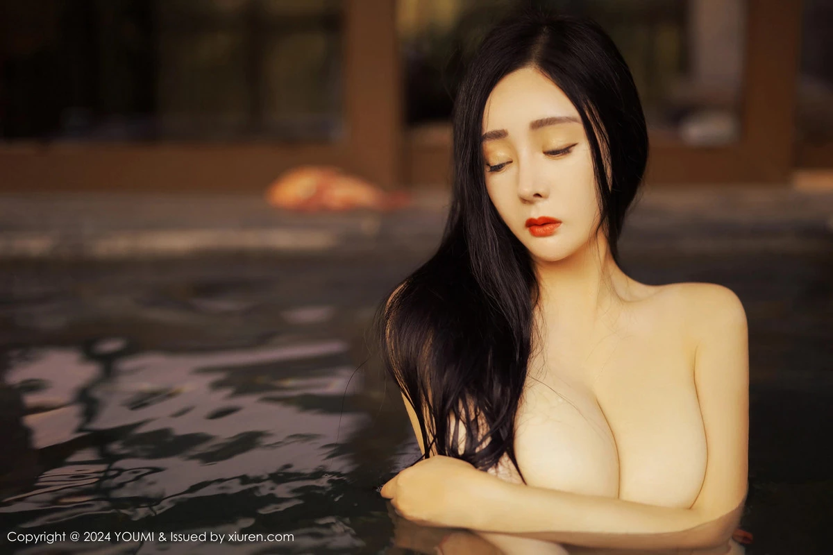 [YouMi尤蜜荟]Vol.1058_模特允爾性感红色连衣短裙露粉色内衣秀丰腴身姿撩人诱惑写真51P