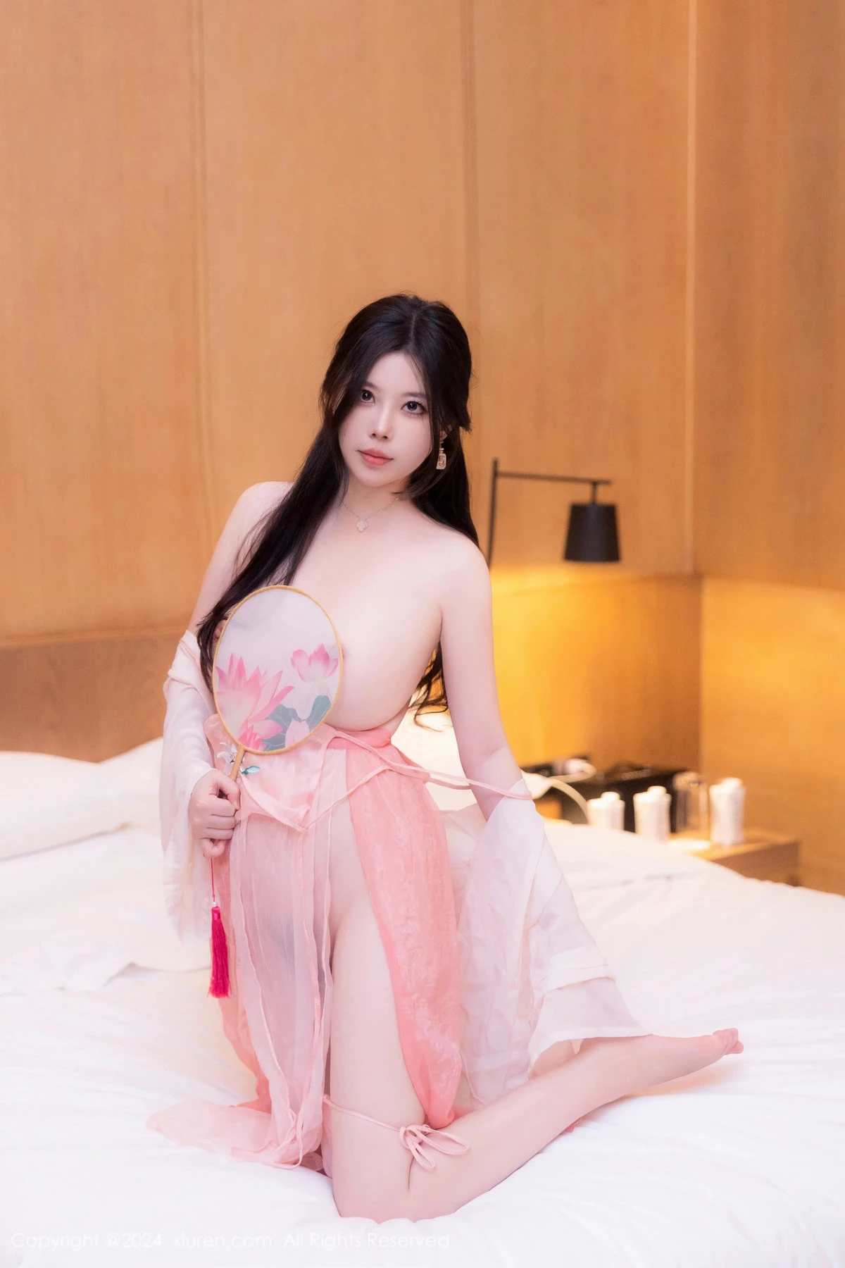 [[XiuRen秀人网]秀人网]No.8503_模特白茹雪私房性感粉色薄纱古装服饰秀丰腴身材撩人诱惑写真73P