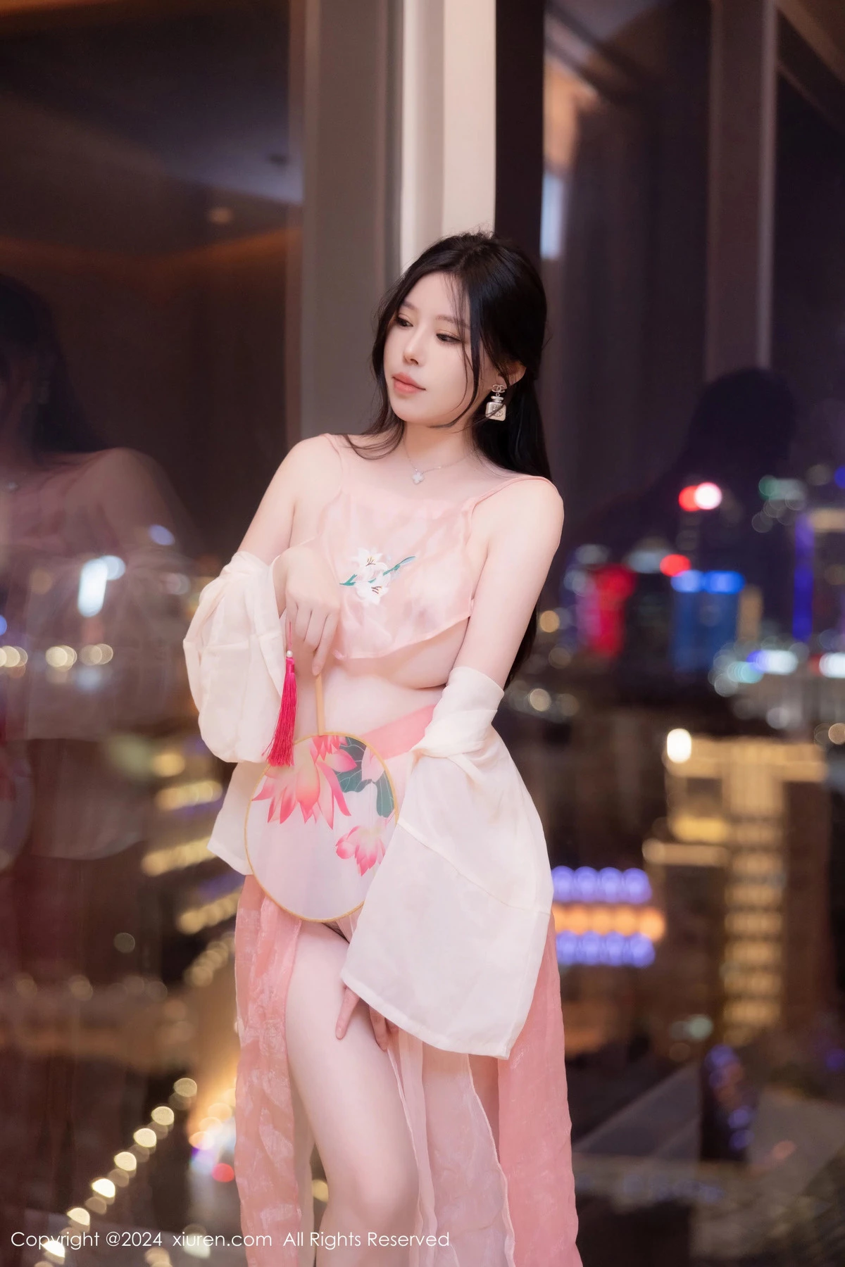 [[XiuRen秀人网]秀人网]No.8503_模特白茹雪私房性感粉色薄纱古装服饰秀丰腴身材撩人诱惑写真73P