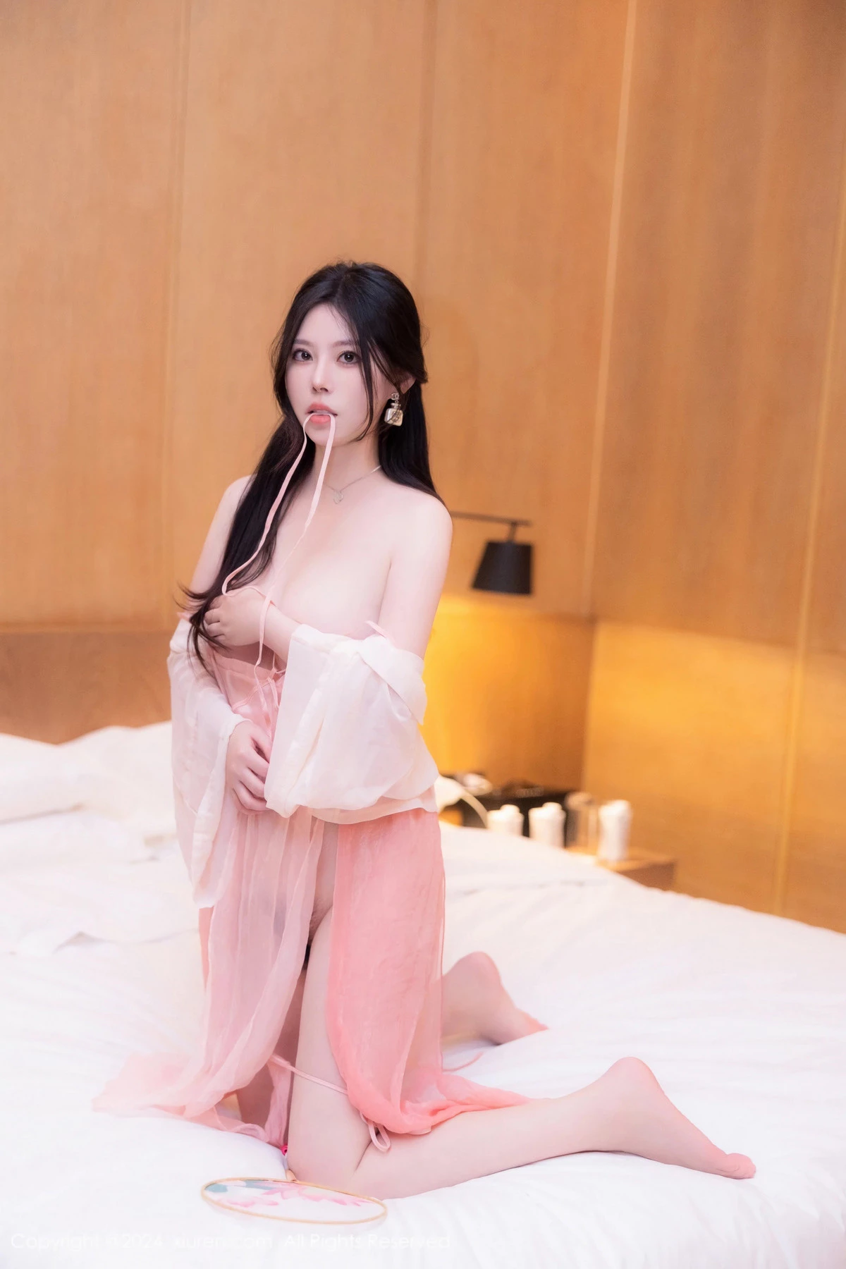 [[XiuRen秀人网]秀人网]No.8503_模特白茹雪私房性感粉色薄纱古装服饰秀丰腴身材撩人诱惑写真73P