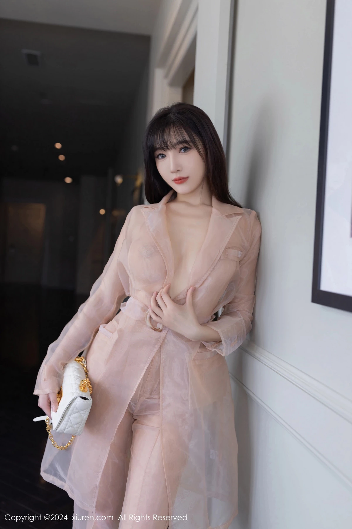 [[XiuRen秀人网]秀人网]No.8509_模特陆萱萱私房性感浅粉色透视西装半脱秀曼妙身材迷人诱惑写真80P