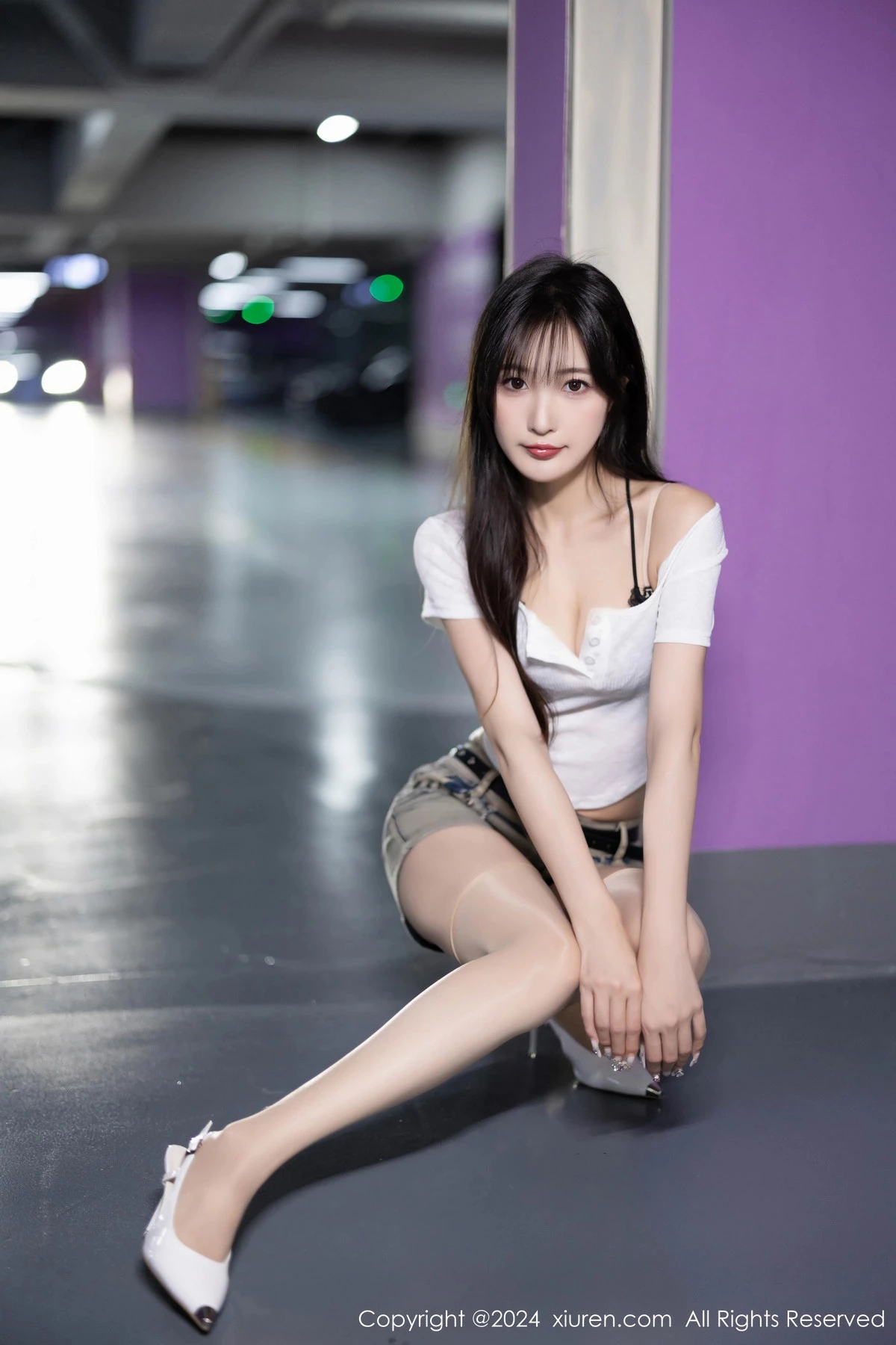 [[XiuRen秀人网]秀人网]No.8504_模特林星阑性感白色短T配牛仔短裤露黑色蕾丝内衣撩人诱惑写真81P