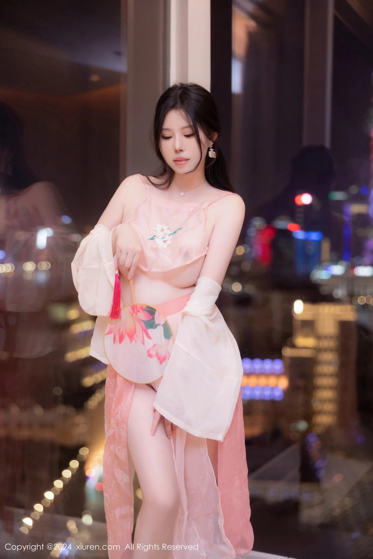 [[XiuRen秀人网]秀人网]No.8503_模特白茹雪私房性感粉色薄纱古装服饰秀丰腴身材撩人诱惑写真73P