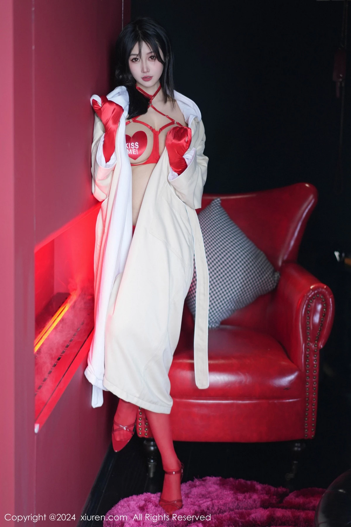 [[XiuRen秀人网]秀人网]No.8555_模特laura阿姣性感红色情趣内衣配红色丝袜秀曼妙身姿诱惑写真95P