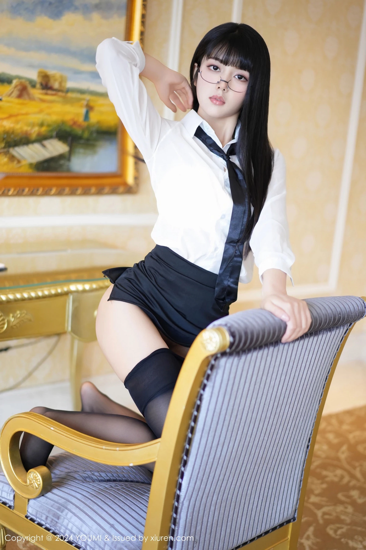 [YouMi尤蜜荟]Vol.1063_模特赵可欣baby性感白T配黑短裙露超薄黑丝秀曼妙身姿诱惑写真73P