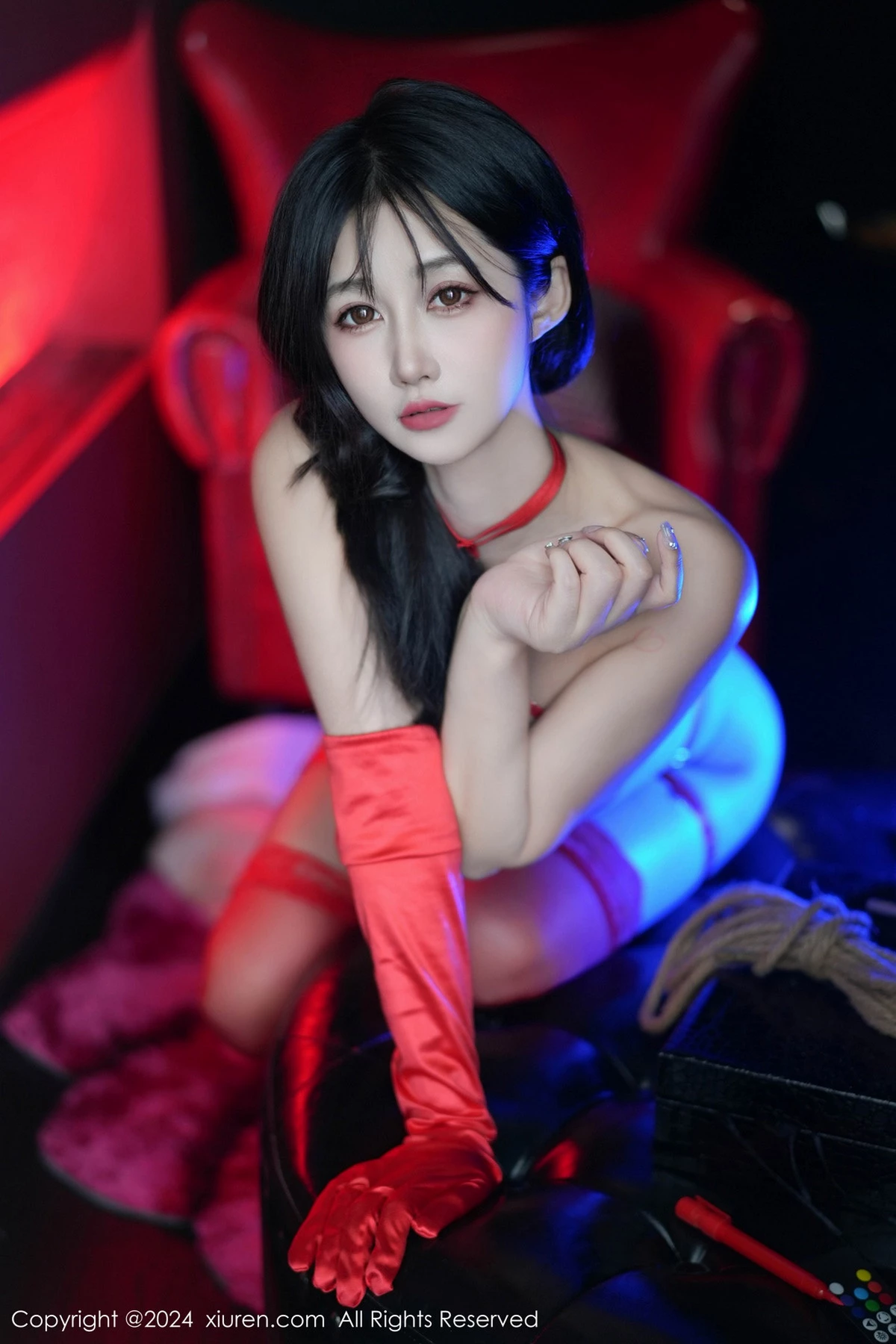 [[XiuRen秀人网]秀人网]No.8555_模特laura阿姣性感红色情趣内衣配红色丝袜秀曼妙身姿诱惑写真95P