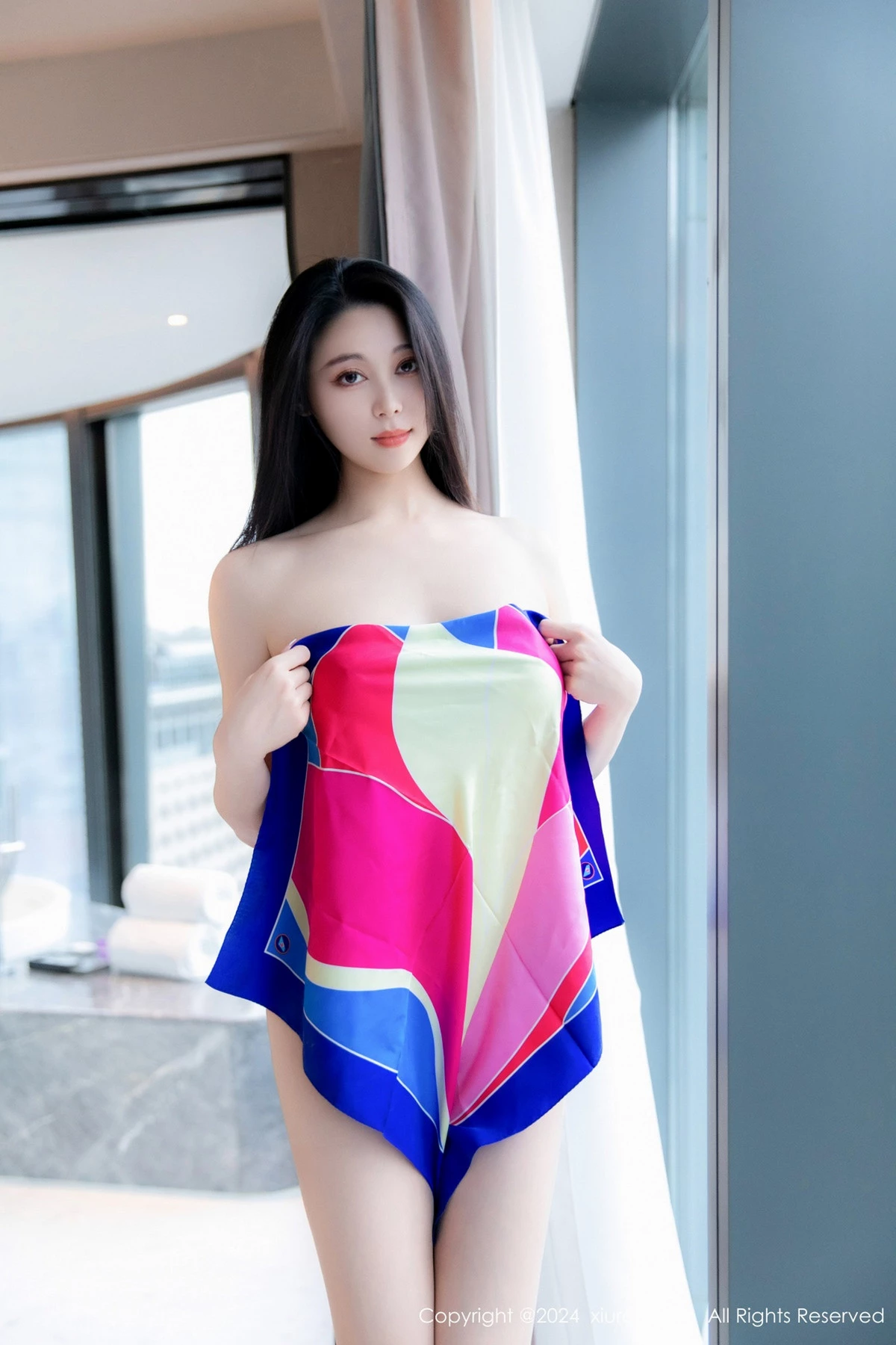 [[XiuRen秀人网]秀人网]No.8563_模特清妙性感空姐制服配超薄无内肉丝秀完美身材迷人美腿写真89P