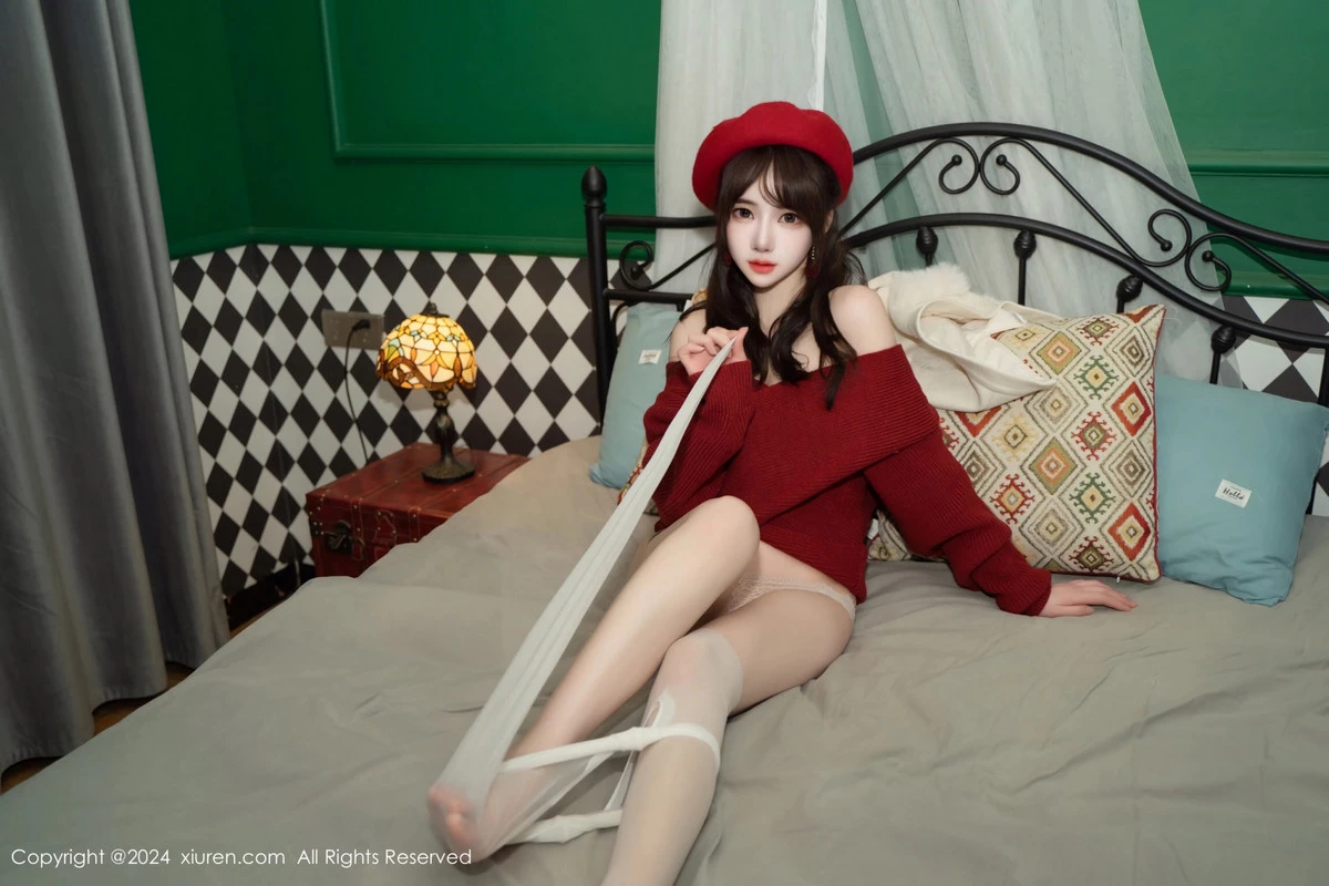 [[XiuRen秀人网]秀人网]No.8551_模特林月月私房性感红色毛衣配开档肉丝秀柔美身姿完美诱惑写真81P
