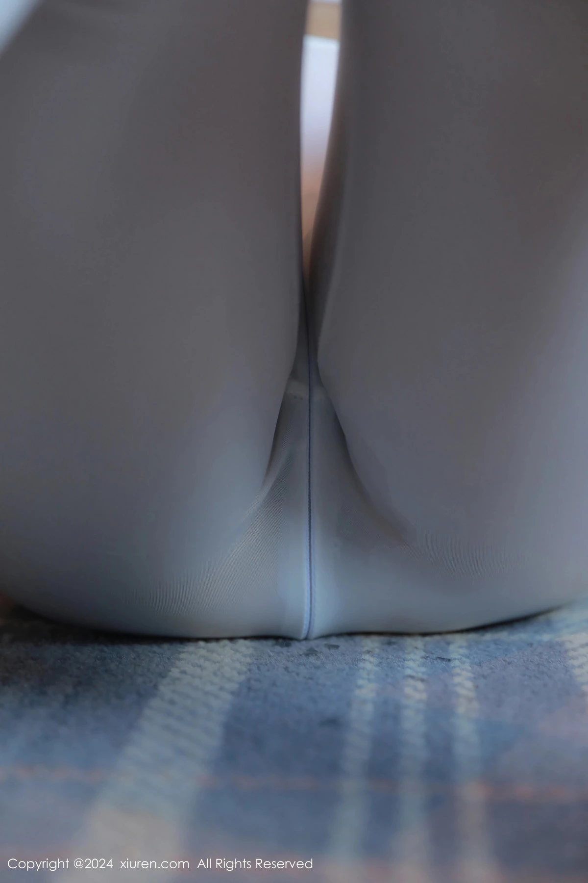 [[XiuRen秀人网]秀人网]No.8575_模特金小依性感白色吊带上衣配紧身运动裤秀曼妙身姿诱惑写真75P