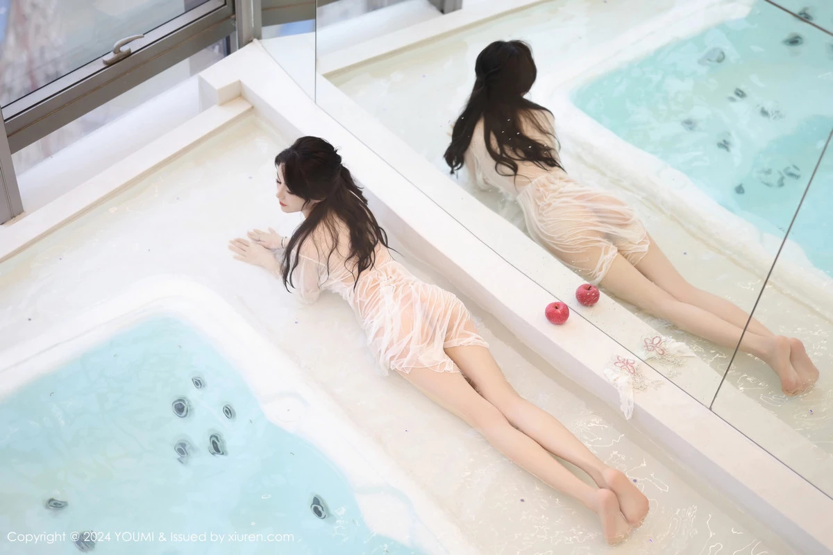 [YouMi尤蜜荟]Vol.1065_模特林幼一性感白色轻透上衣露蝴蝶情趣内衣秀丰腴身姿诱惑写真68P