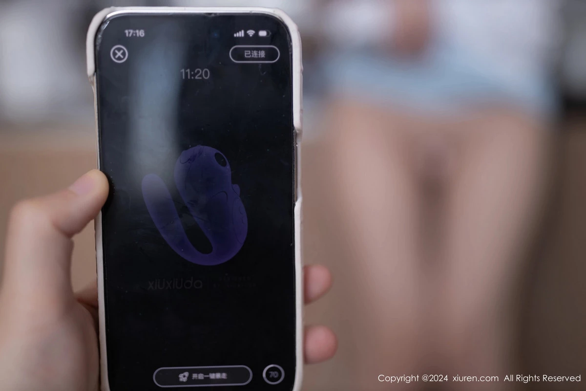 [[XiuRen秀人网]秀人网]No.8597_模特幼幼性感浅蓝色连衣短裙配超薄肉丝秀完美身材迷人诱惑写真80P