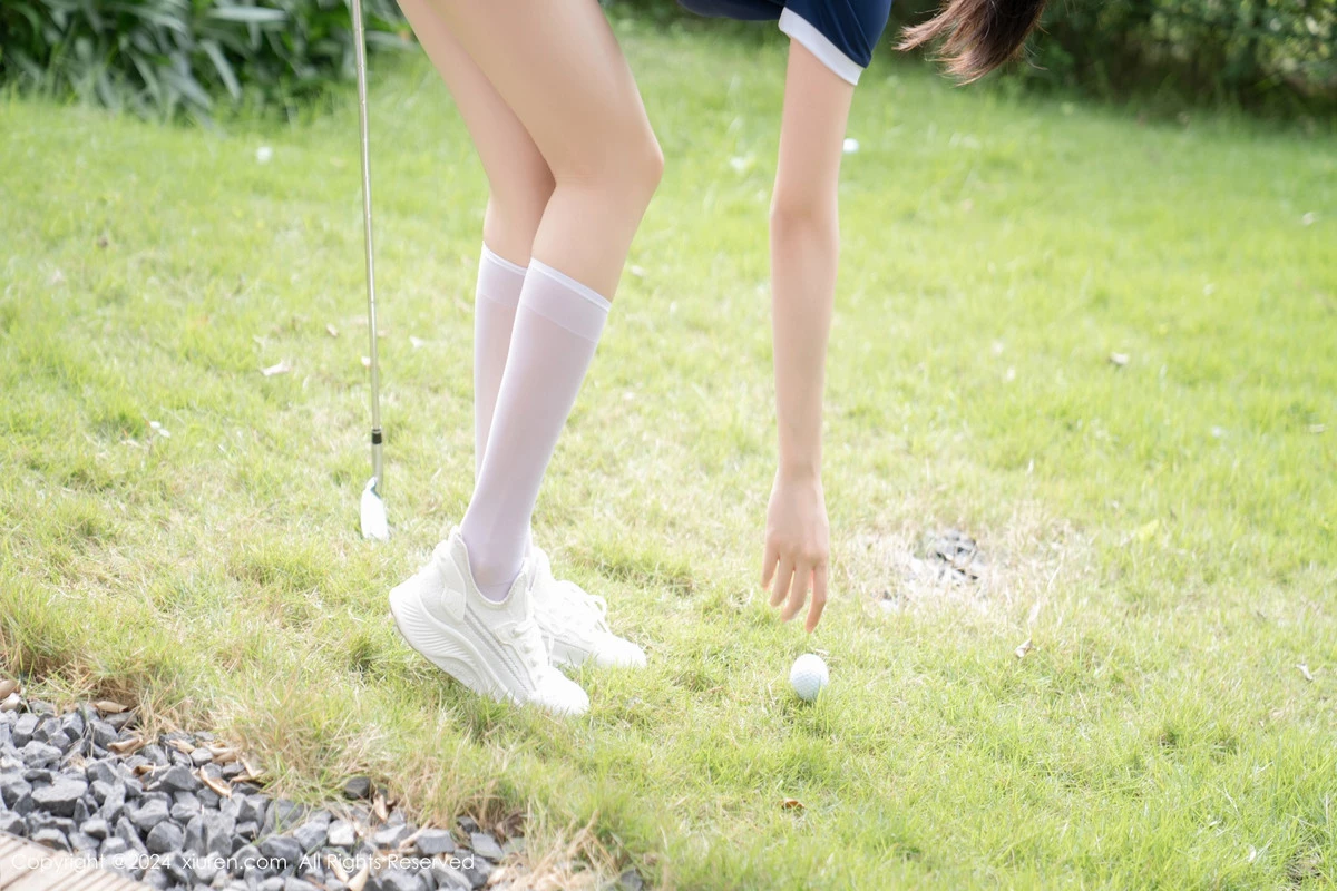 [[XiuRen秀人网]秀人网]No.8625_模特利世高尔夫场景性感白色内衣配超薄肉丝秀曼妙身姿诱惑写真88P