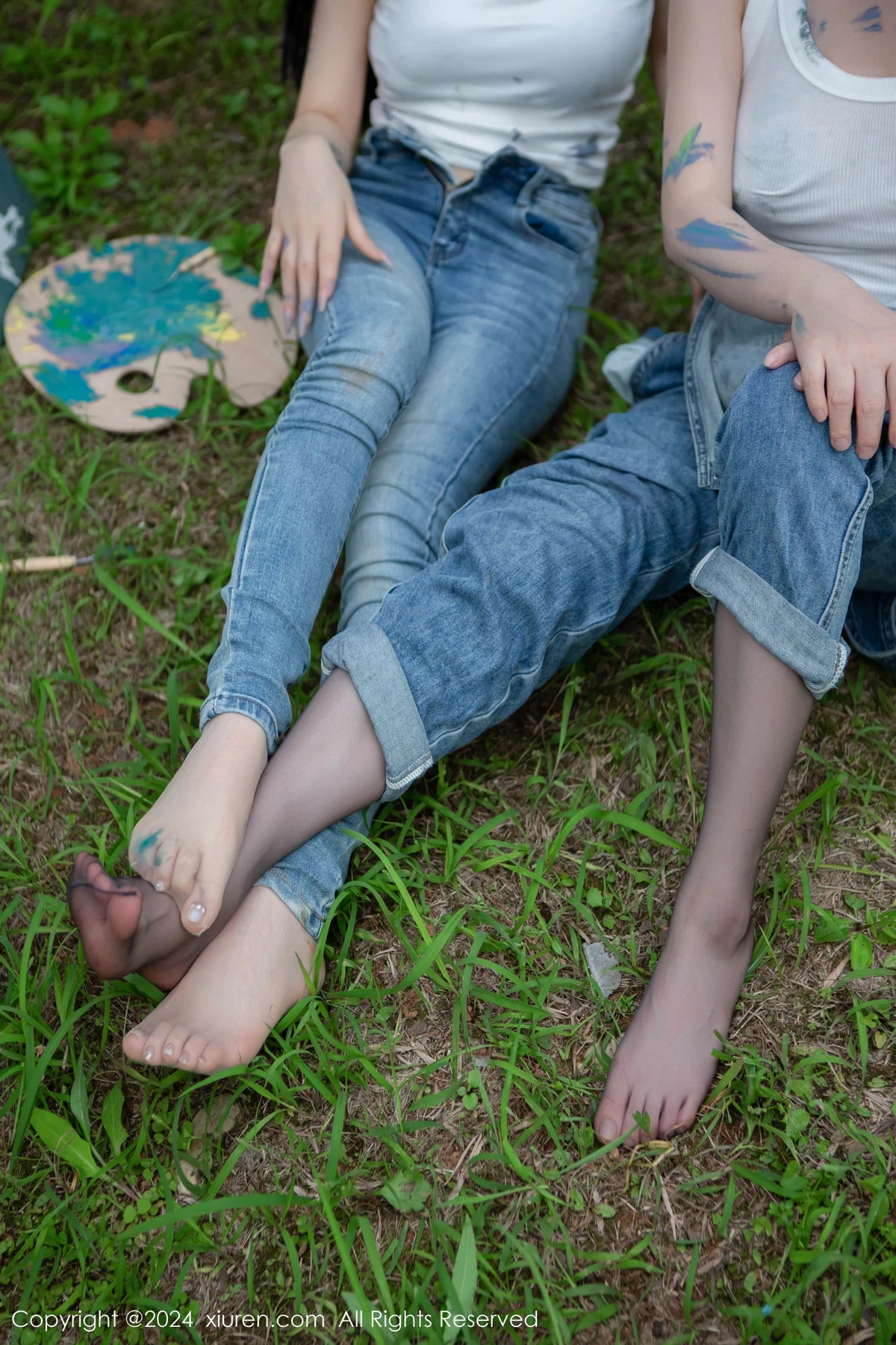 [[XiuRen秀人网]秀人网]No.8638_模特合集豆瓣酱户外性感白T配牛仔裤露超薄丝袜秀美腿诱惑写真73P