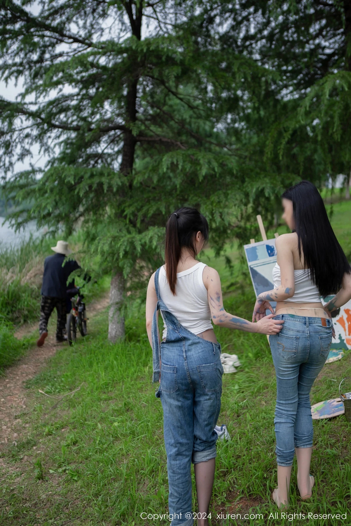 [[XiuRen秀人网]秀人网]No.8638_模特合集豆瓣酱户外性感白T配牛仔裤露超薄丝袜秀美腿诱惑写真73P